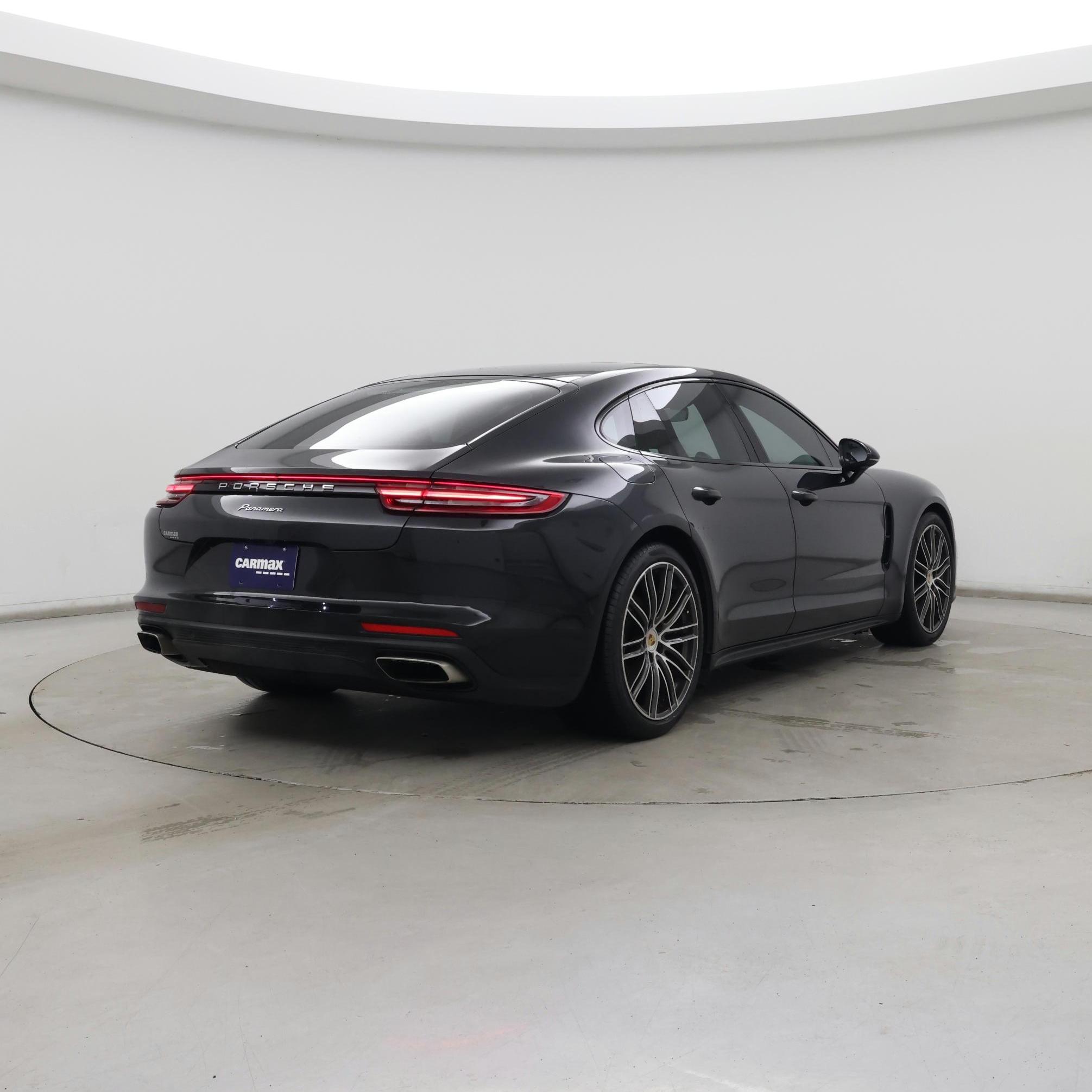 Thumbnail: 2018 Porsche Panamera - 8