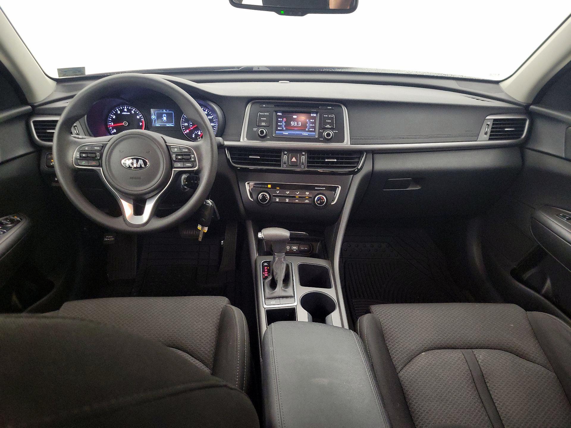Thumbnail: 2016 Kia Optima - 9