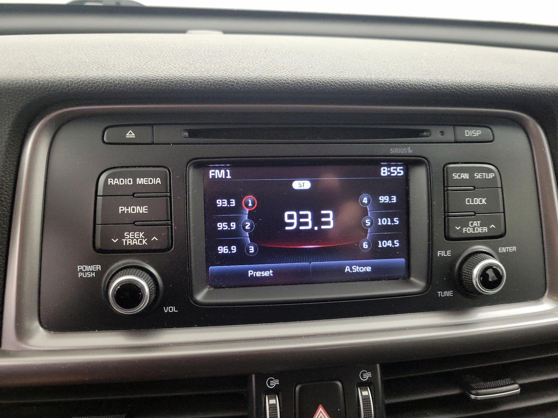 Thumbnail: 2016 Kia Optima - 15
