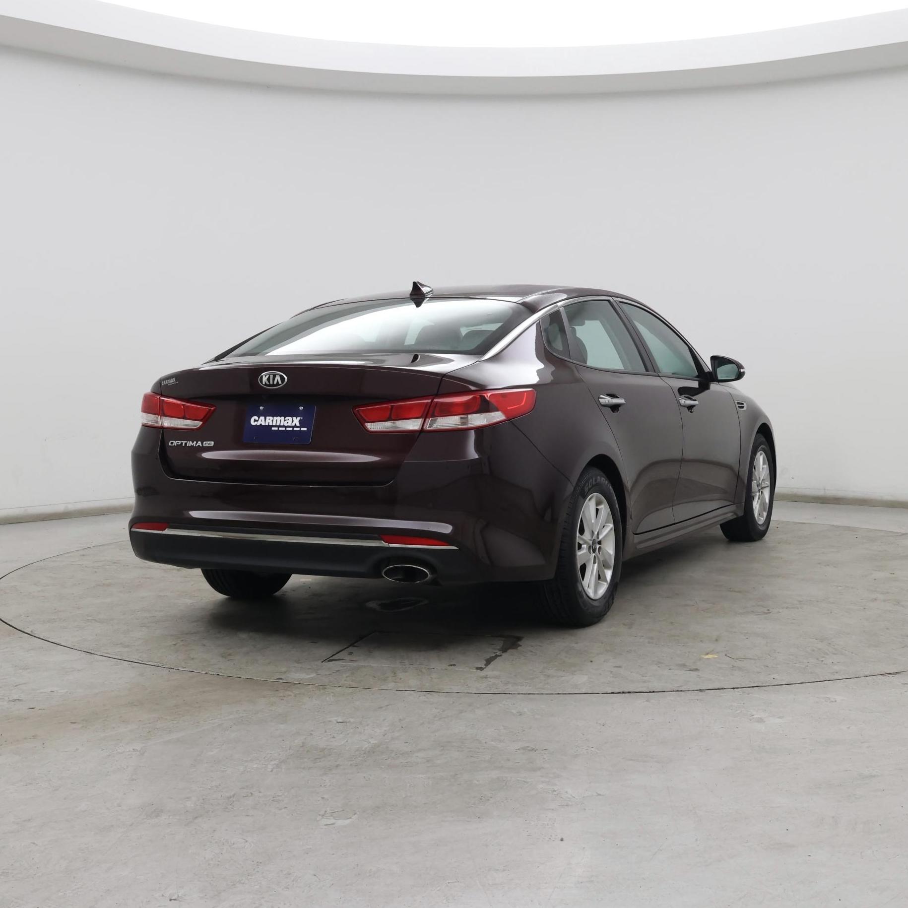 Thumbnail: 2016 Kia Optima - 8