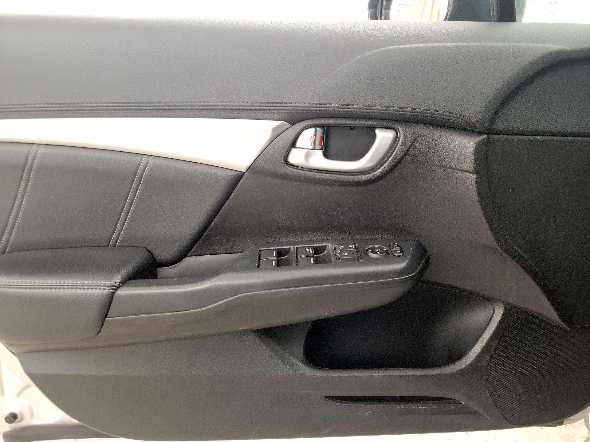 Thumbnail: 2013 Honda Civic - 12