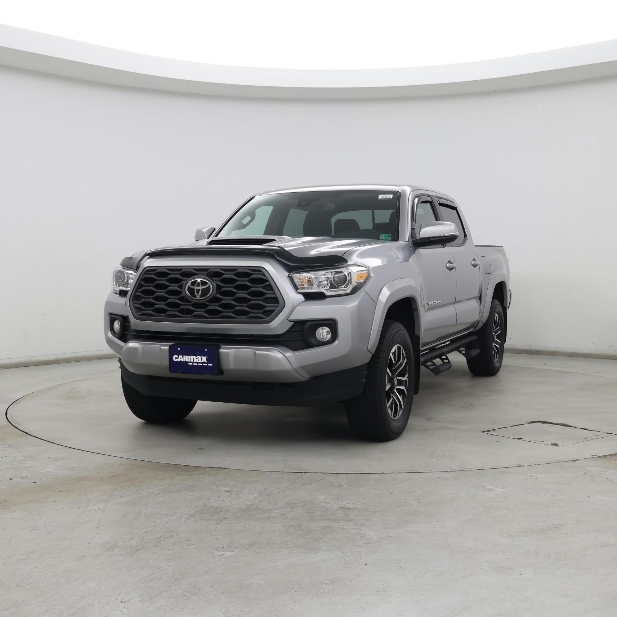 Thumbnail: 2020 Toyota Tacoma - 4