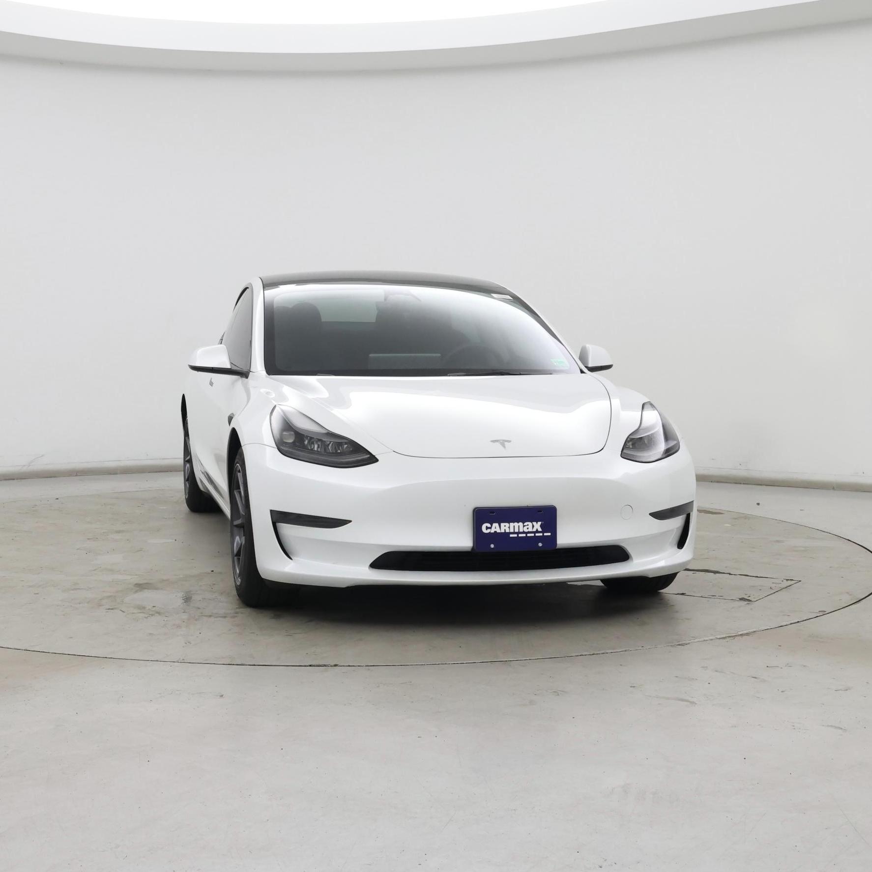 Thumbnail: 2023 Tesla Model 3 - 5
