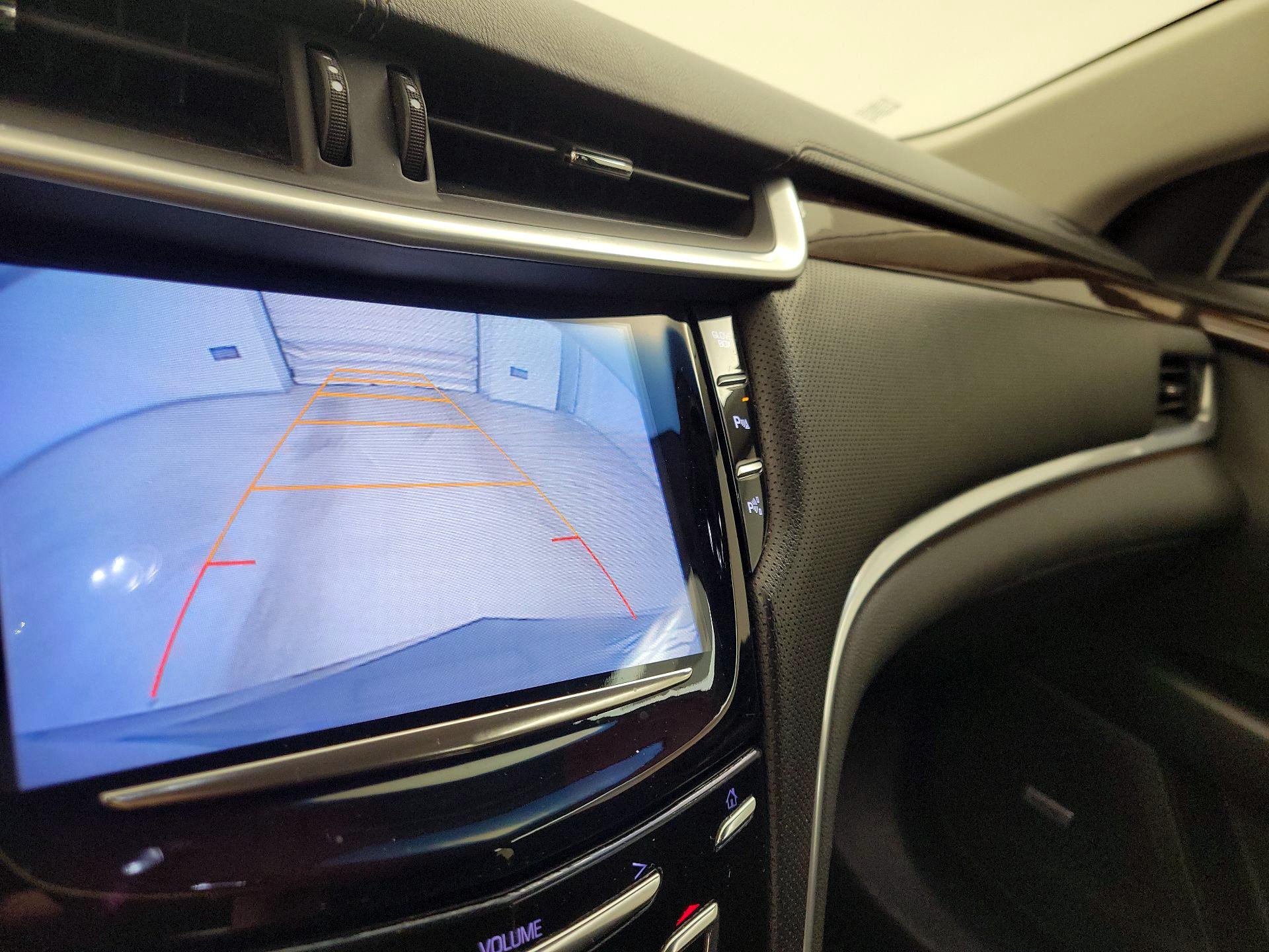 Thumbnail: 2017 Cadillac XTS - 15