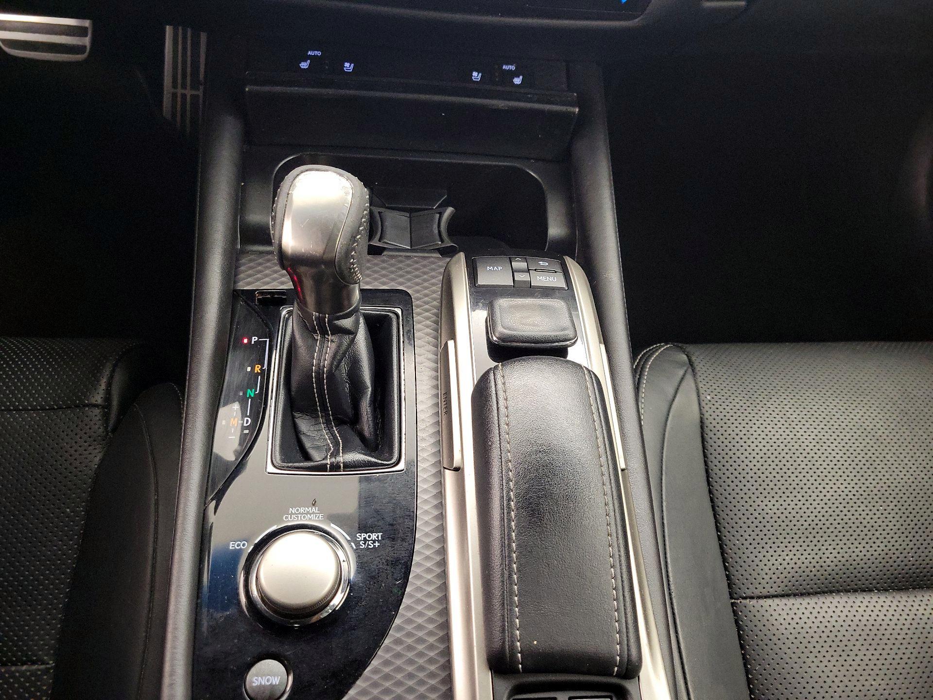 Thumbnail: 2018 Lexus GS - 18