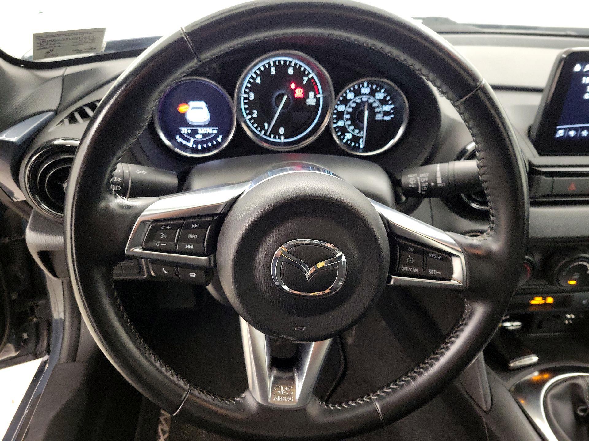 Thumbnail: 2020 Mazda MX-5 Miata - 10