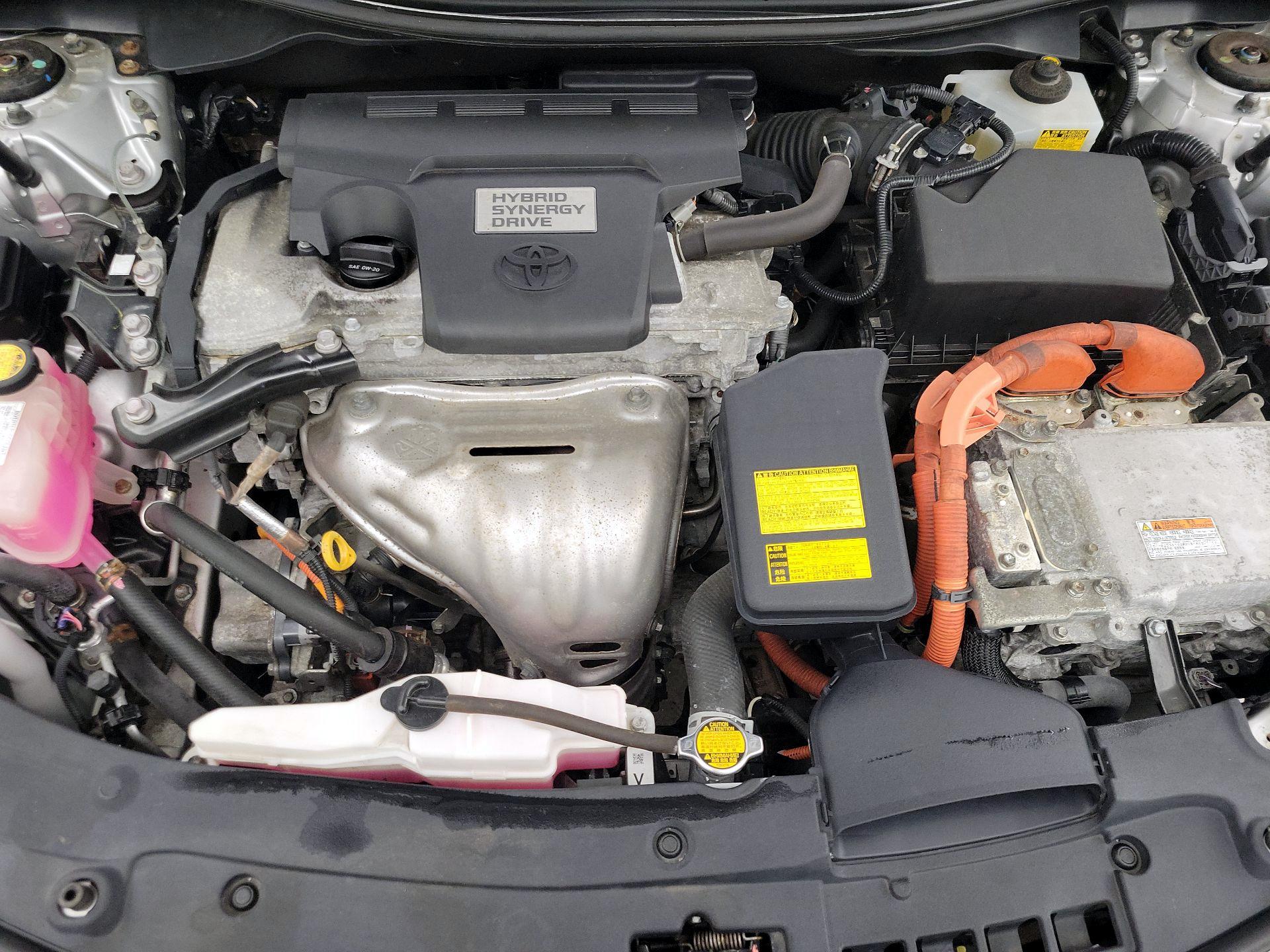 Thumbnail: 2013 Toyota Camry - 20