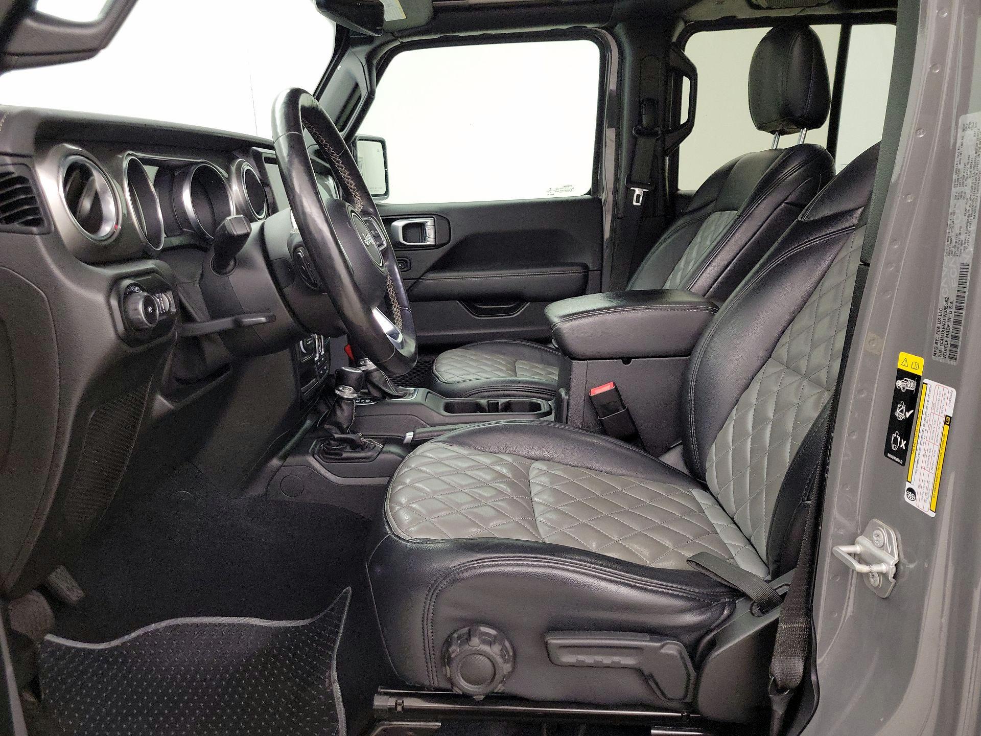 Thumbnail: 2020 Jeep Wrangler - 11