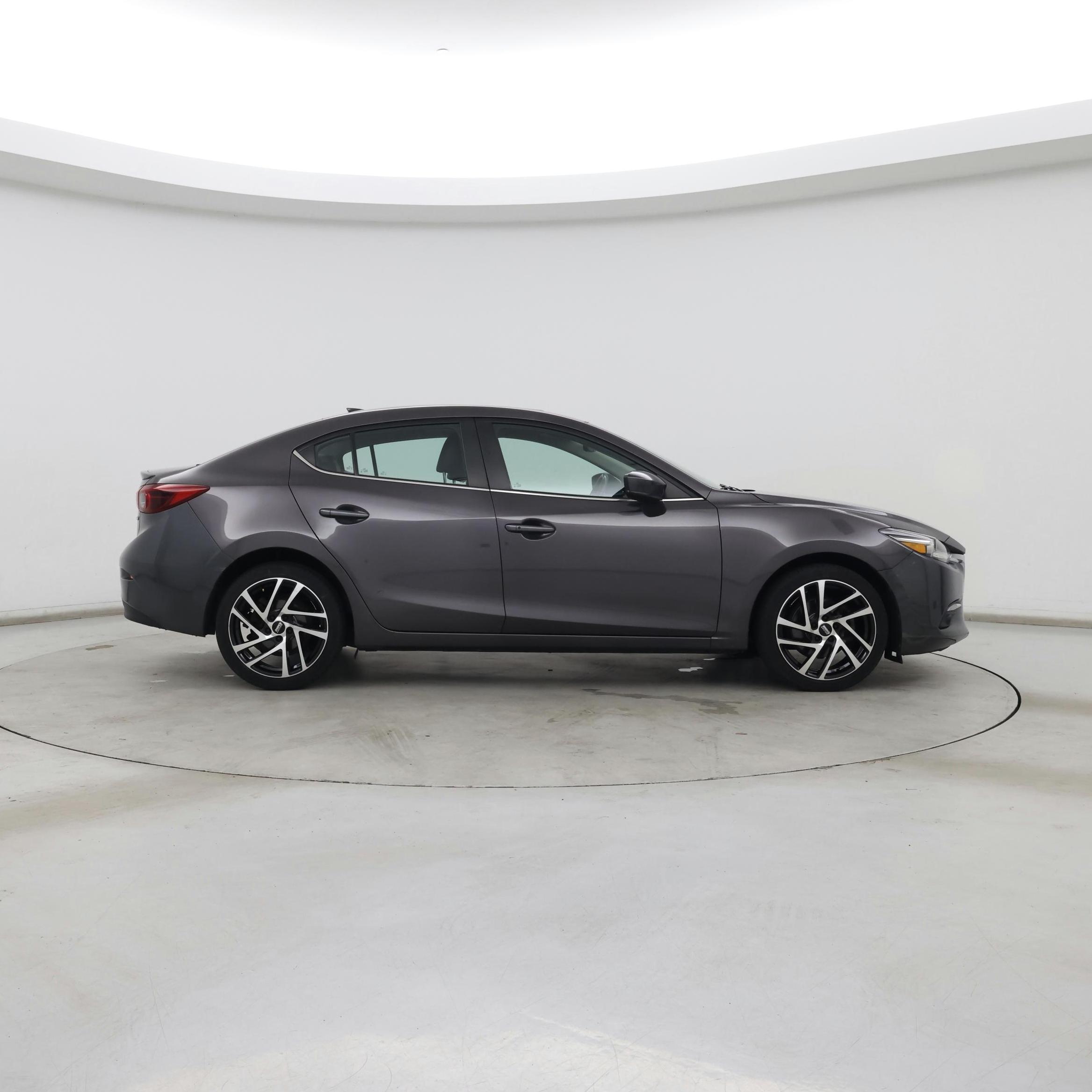 Thumbnail: 2018 Mazda Mazda3 - 7