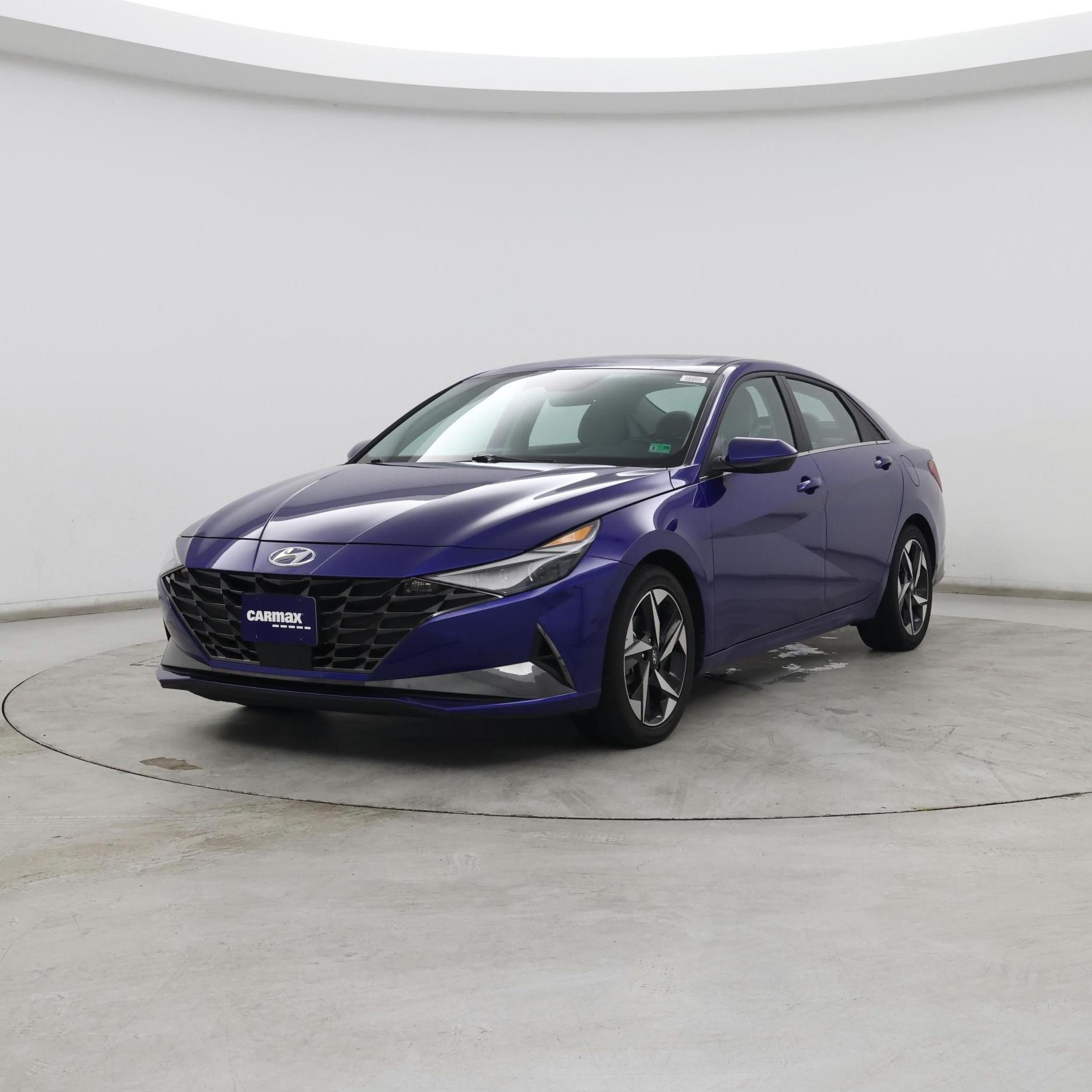 Thumbnail: 2023 Hyundai Elantra - 4