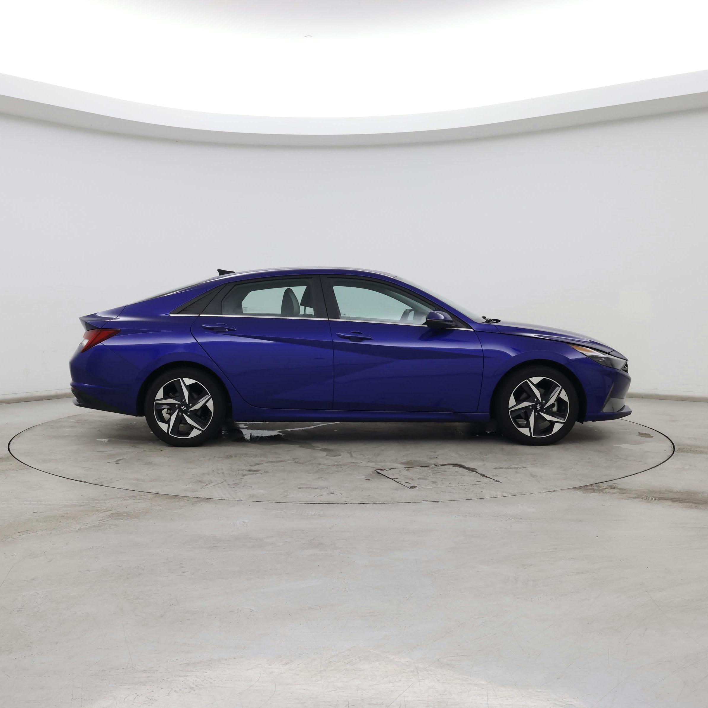 Thumbnail: 2023 Hyundai Elantra - 7