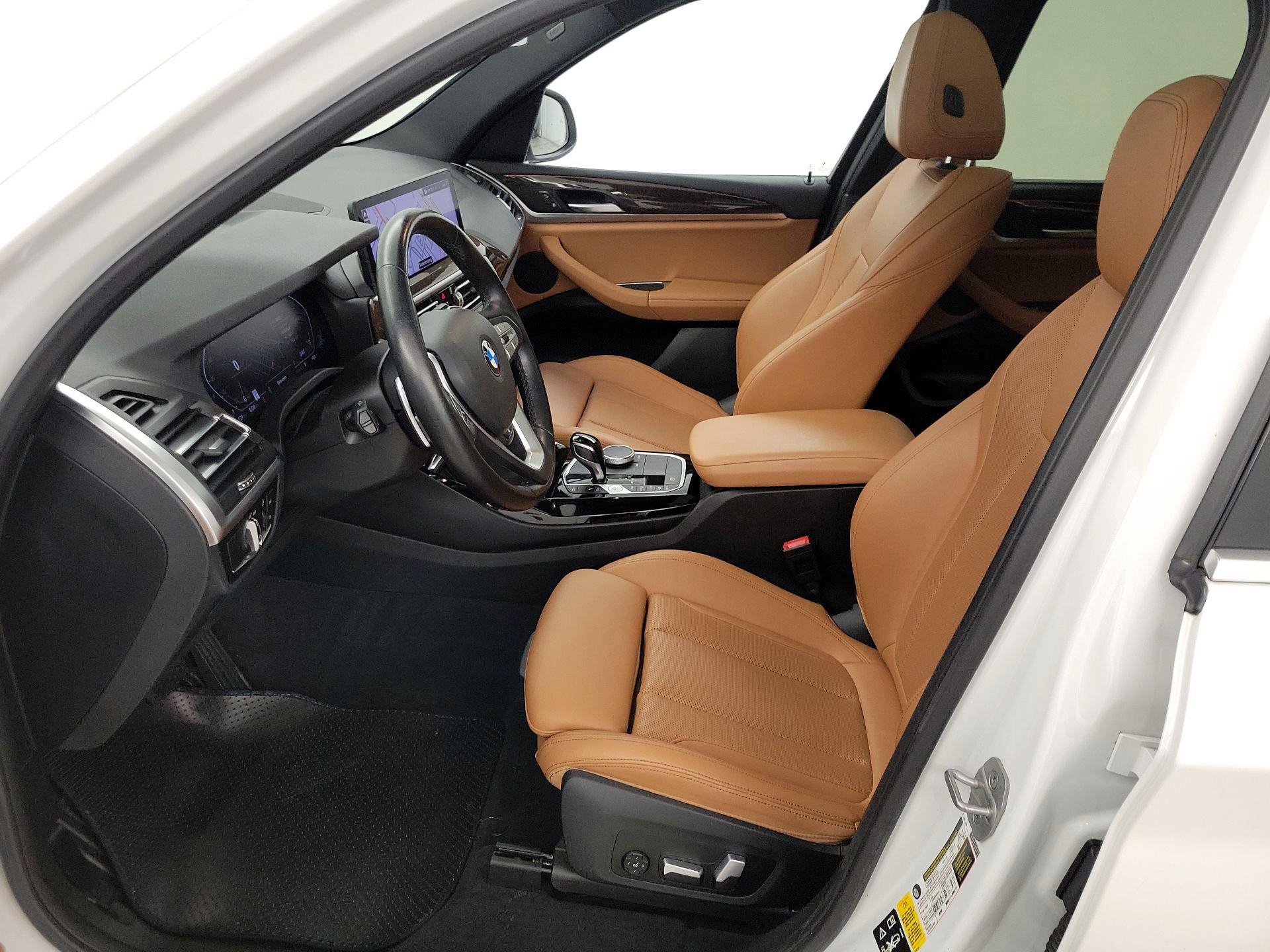 Thumbnail: 2022 BMW X3 - 11