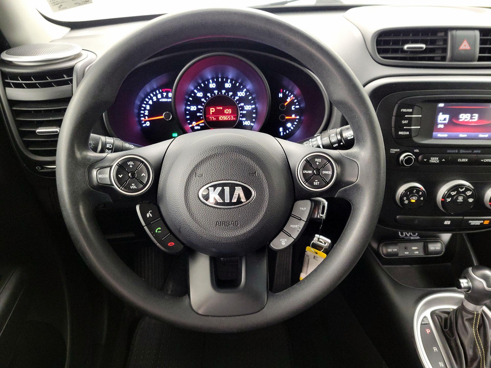 Thumbnail: 2015 Kia Soul - 10