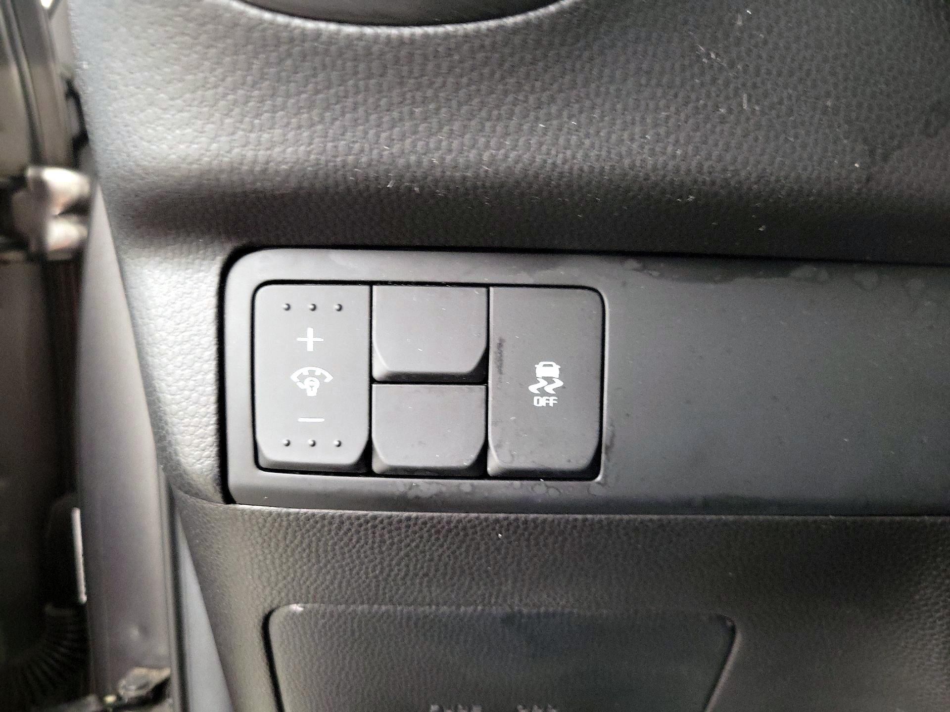Thumbnail: 2015 Kia Soul - 13