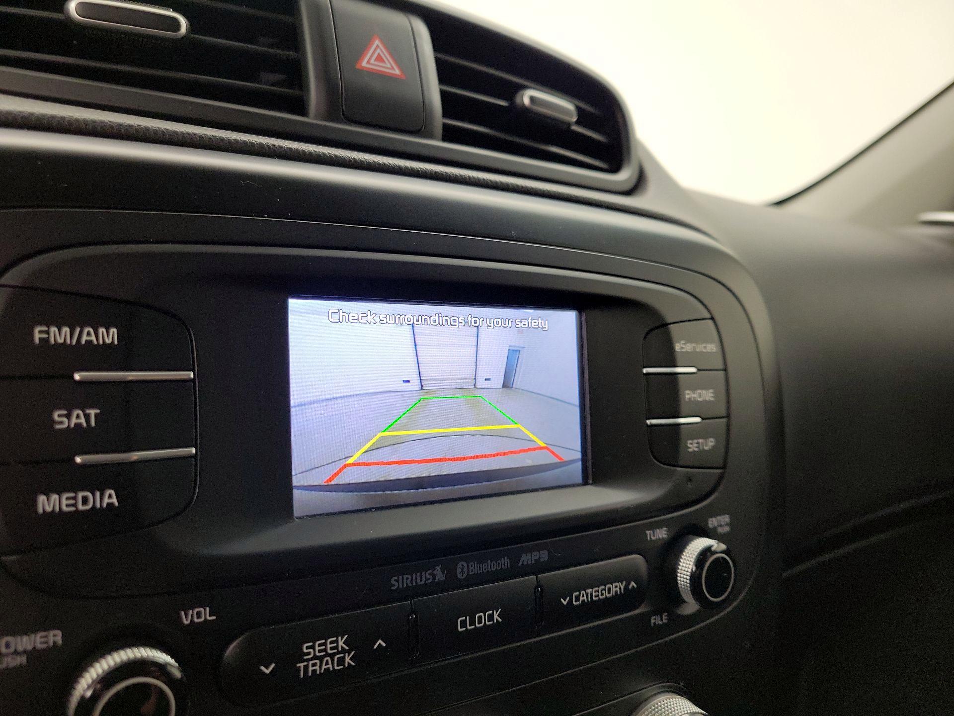Thumbnail: 2015 Kia Soul - 14