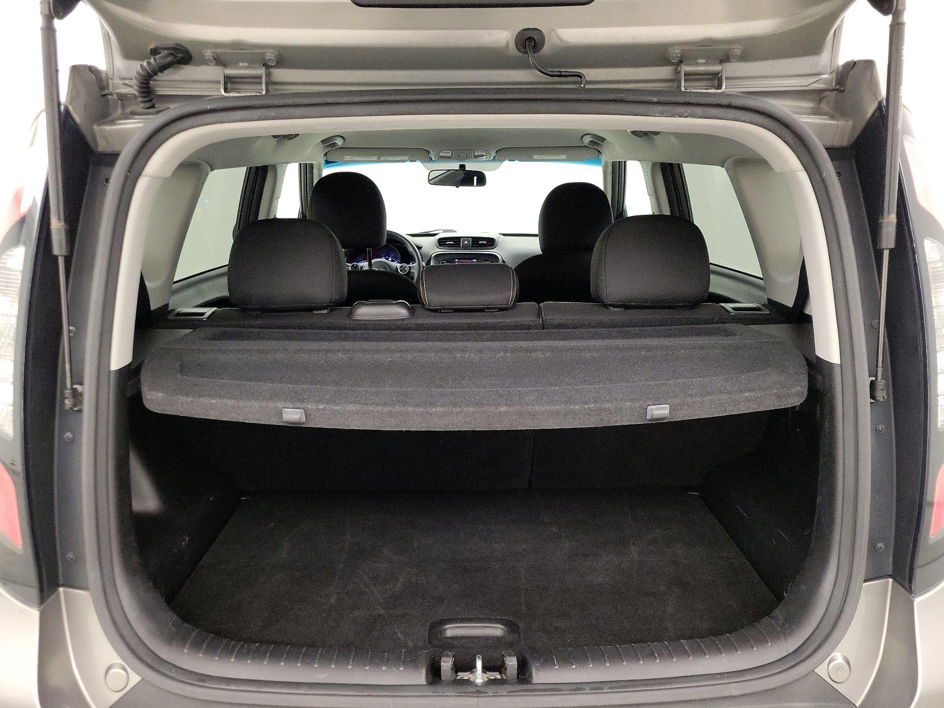 Thumbnail: 2015 Kia Soul - 20