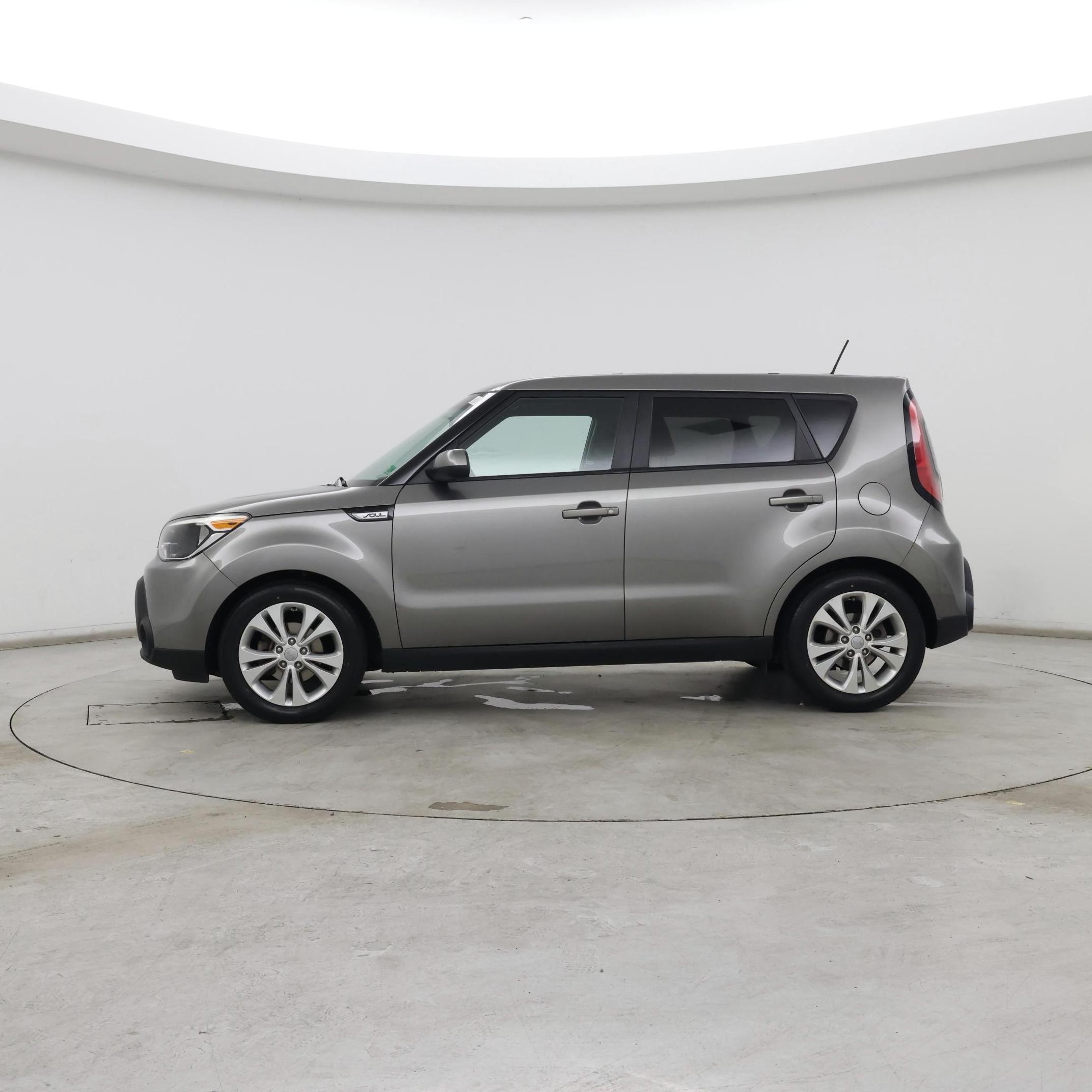 Thumbnail: 2015 Kia Soul - 3