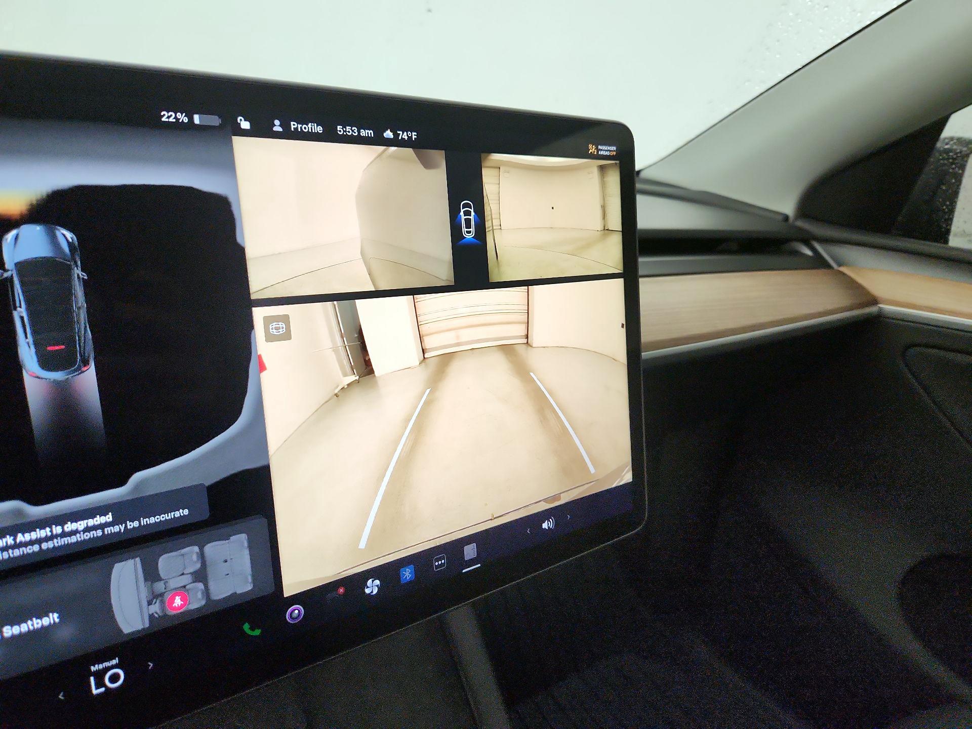 Thumbnail: 2024 Tesla Model Y - 14
