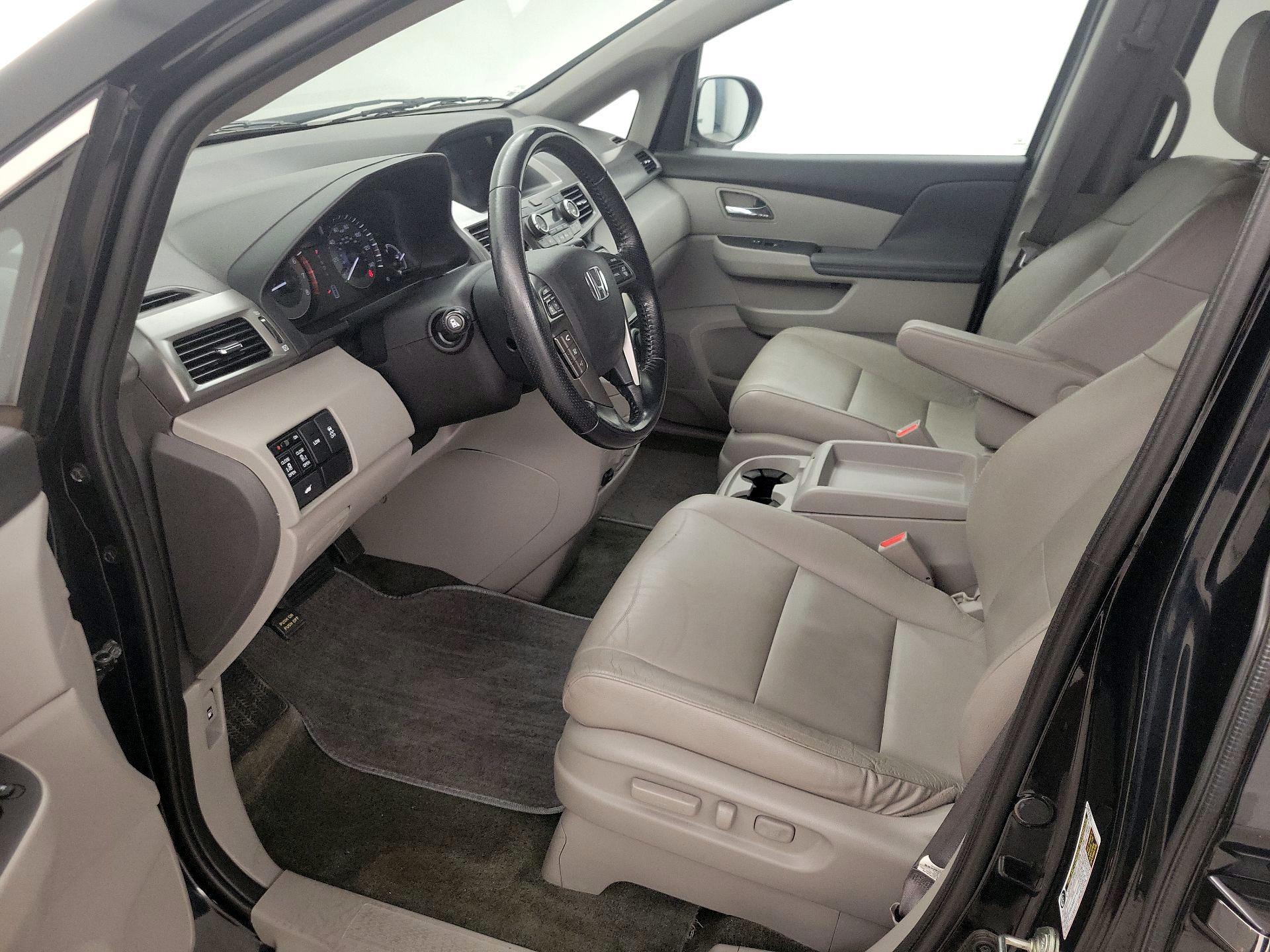 Thumbnail: 2016 Honda Odyssey - 11