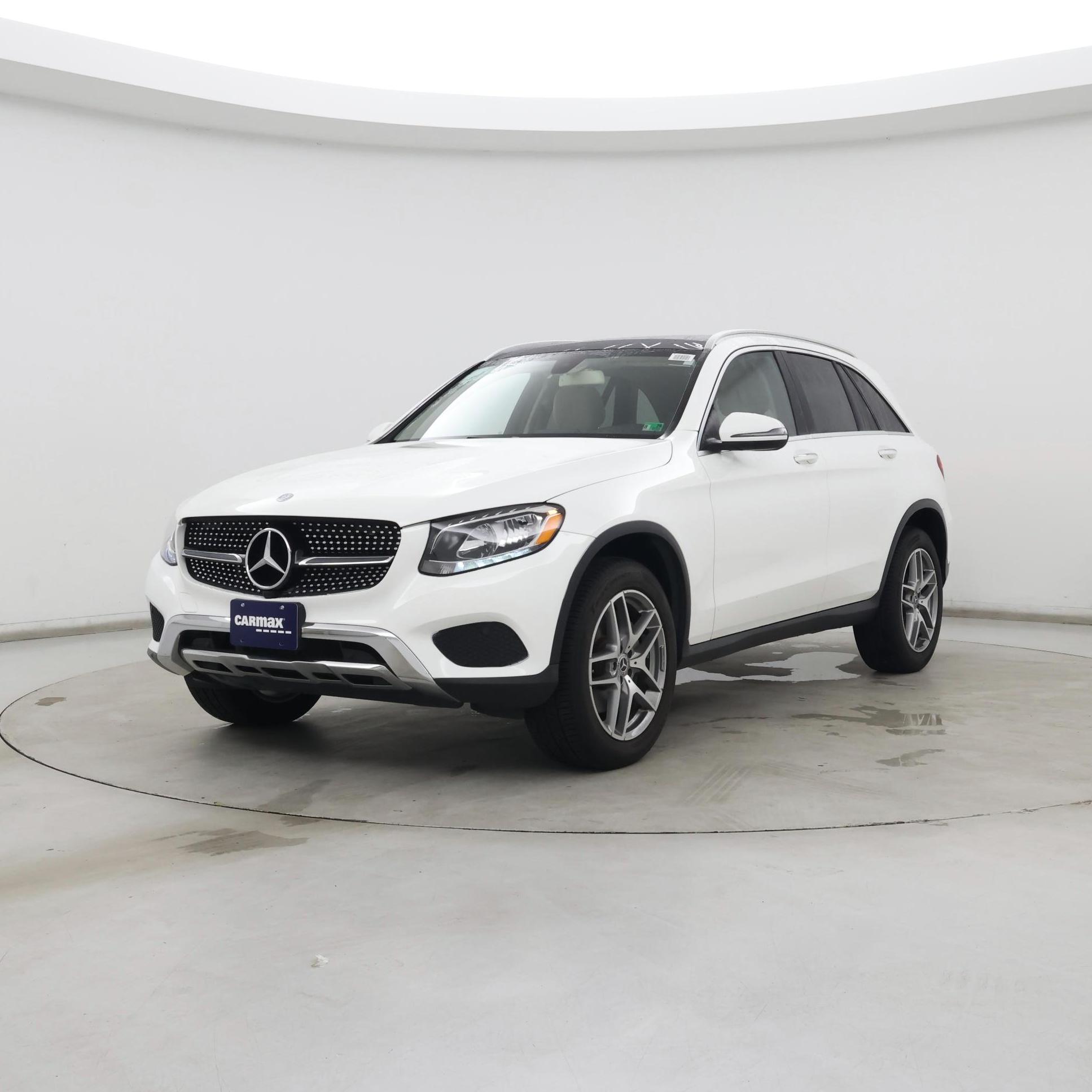 Thumbnail: 2016 Mercedes-Benz GLC - 4