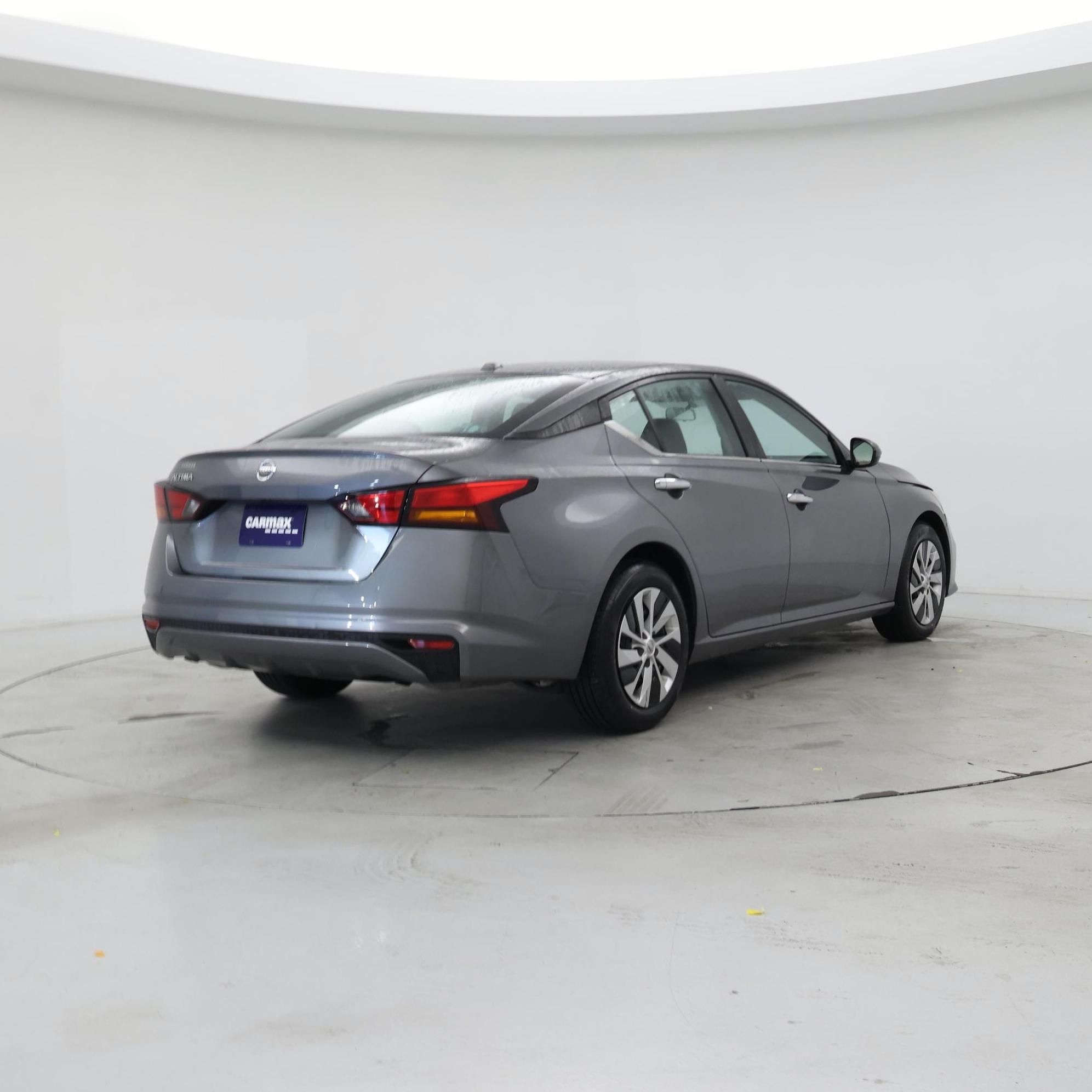 Thumbnail: 2020 Nissan Altima - 8