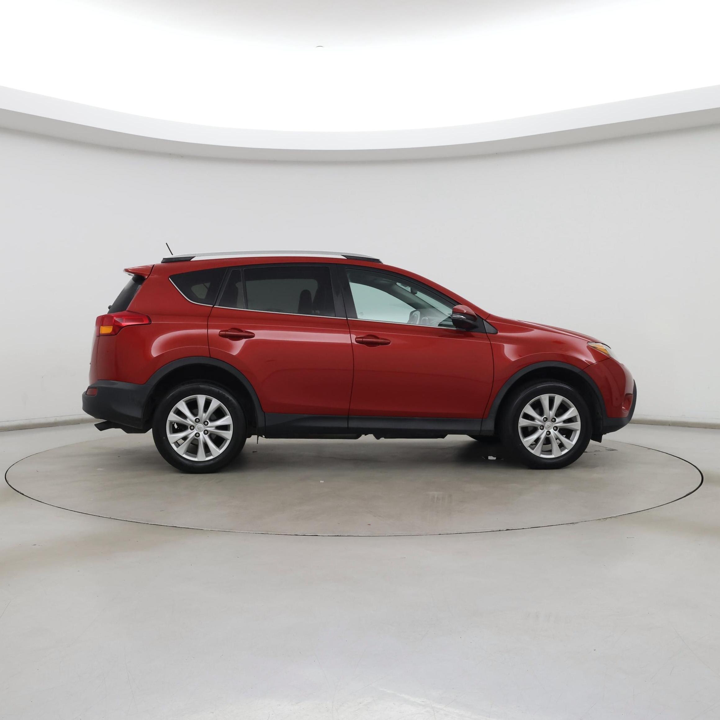 Thumbnail: 2014 Toyota RAV4 - 7