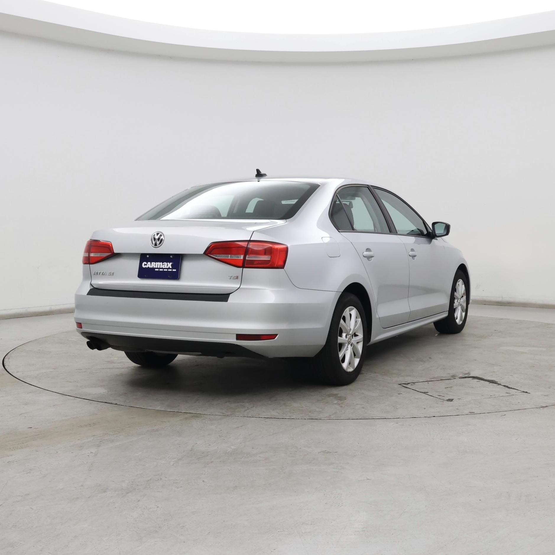 Thumbnail: 2015 Volkswagen Jetta - 8