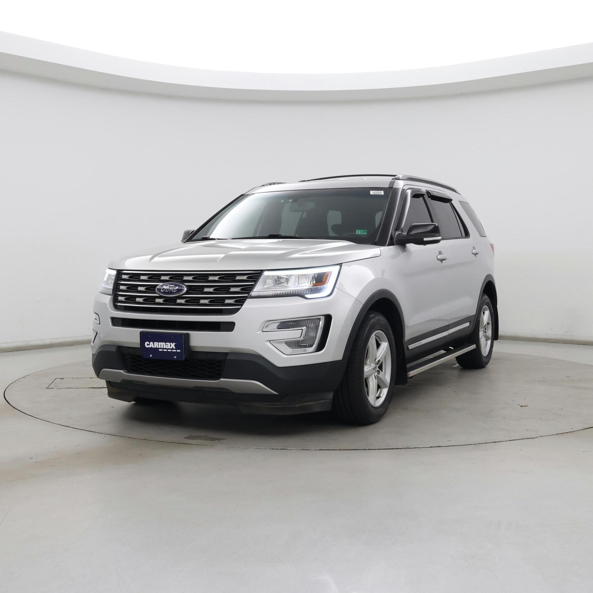 Thumbnail: 2016 Ford Explorer - 4
