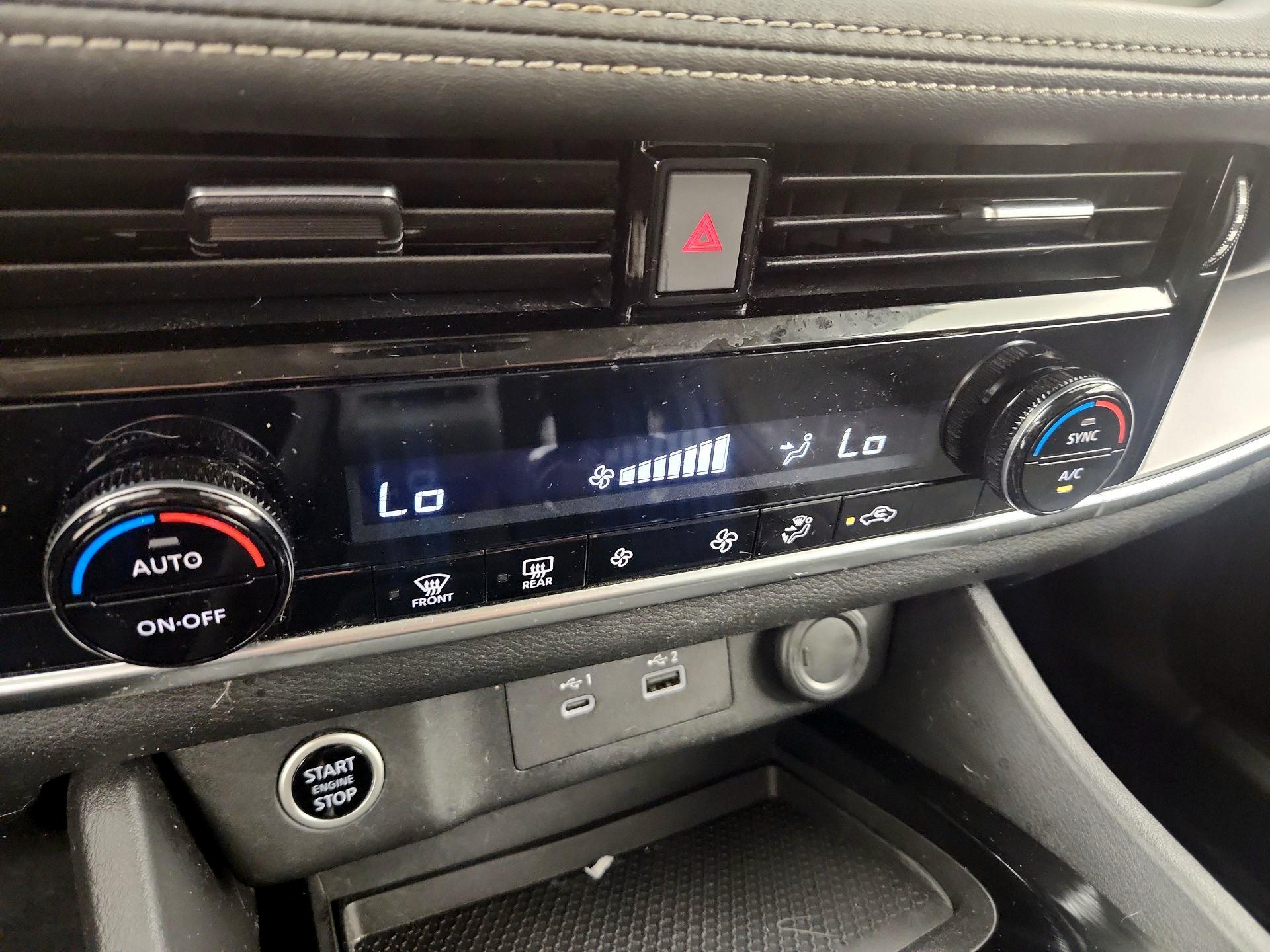 Thumbnail: 2021 Nissan Rogue - 16