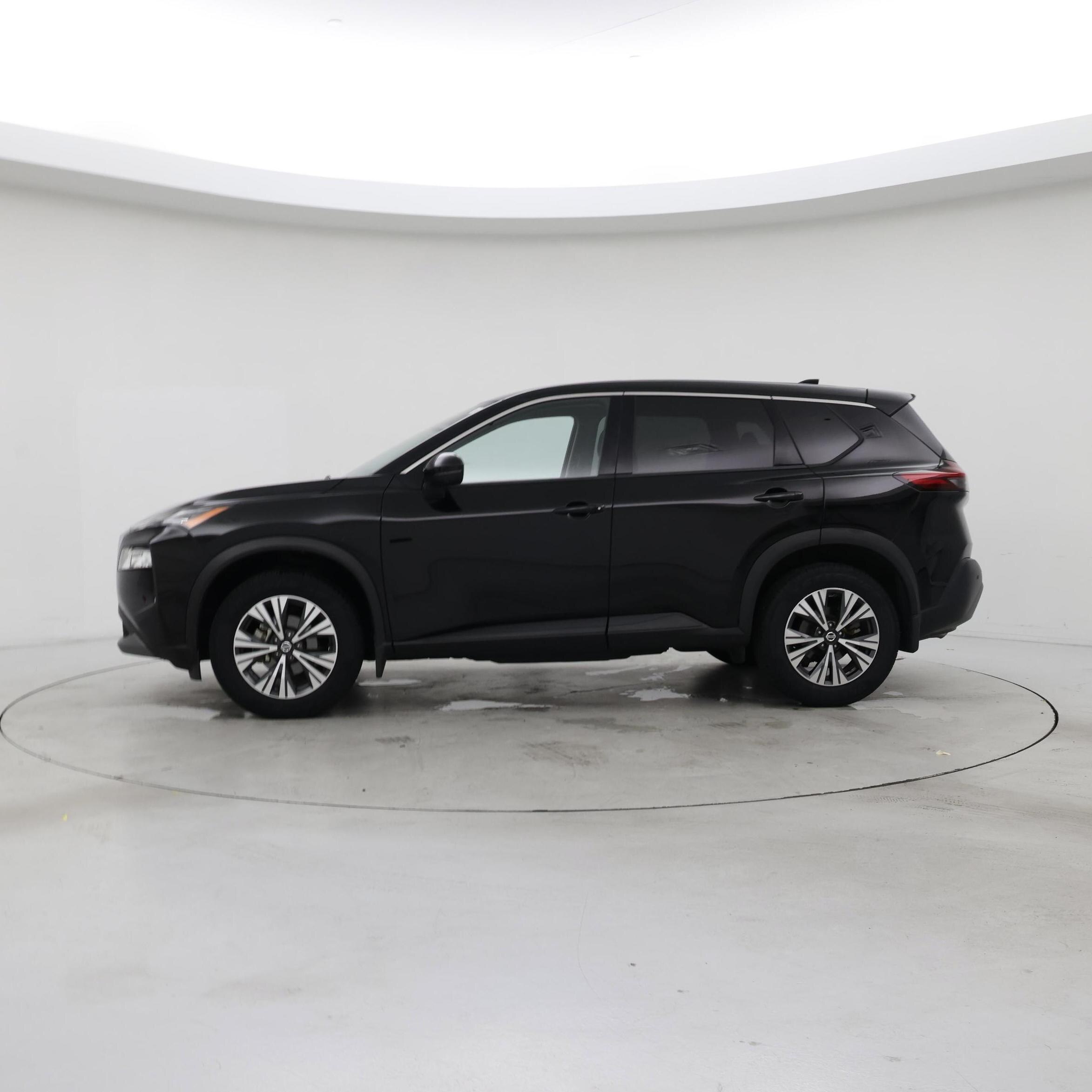 Thumbnail: 2021 Nissan Rogue - 3