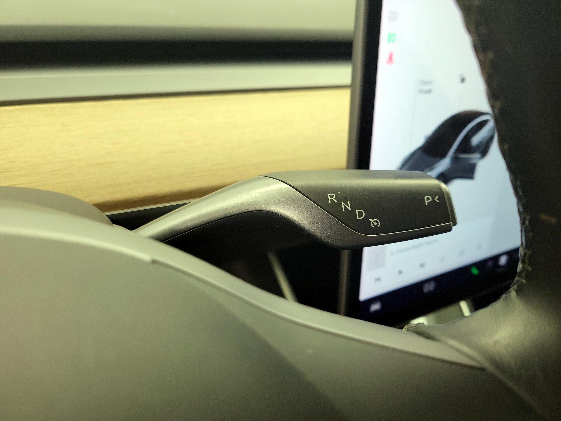 Thumbnail: 2019 Tesla Model 3 - 17