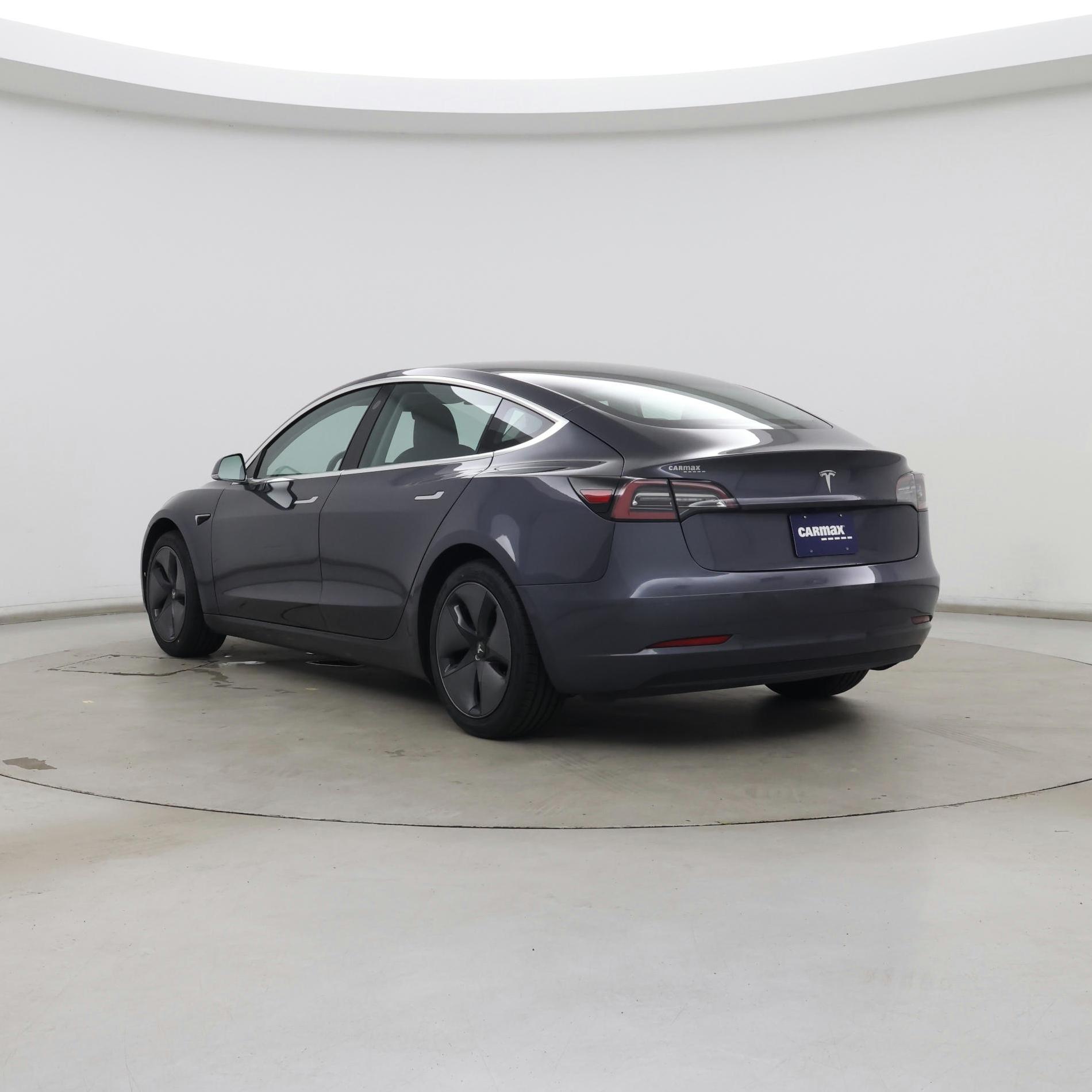 Thumbnail: 2019 Tesla Model 3 - 2