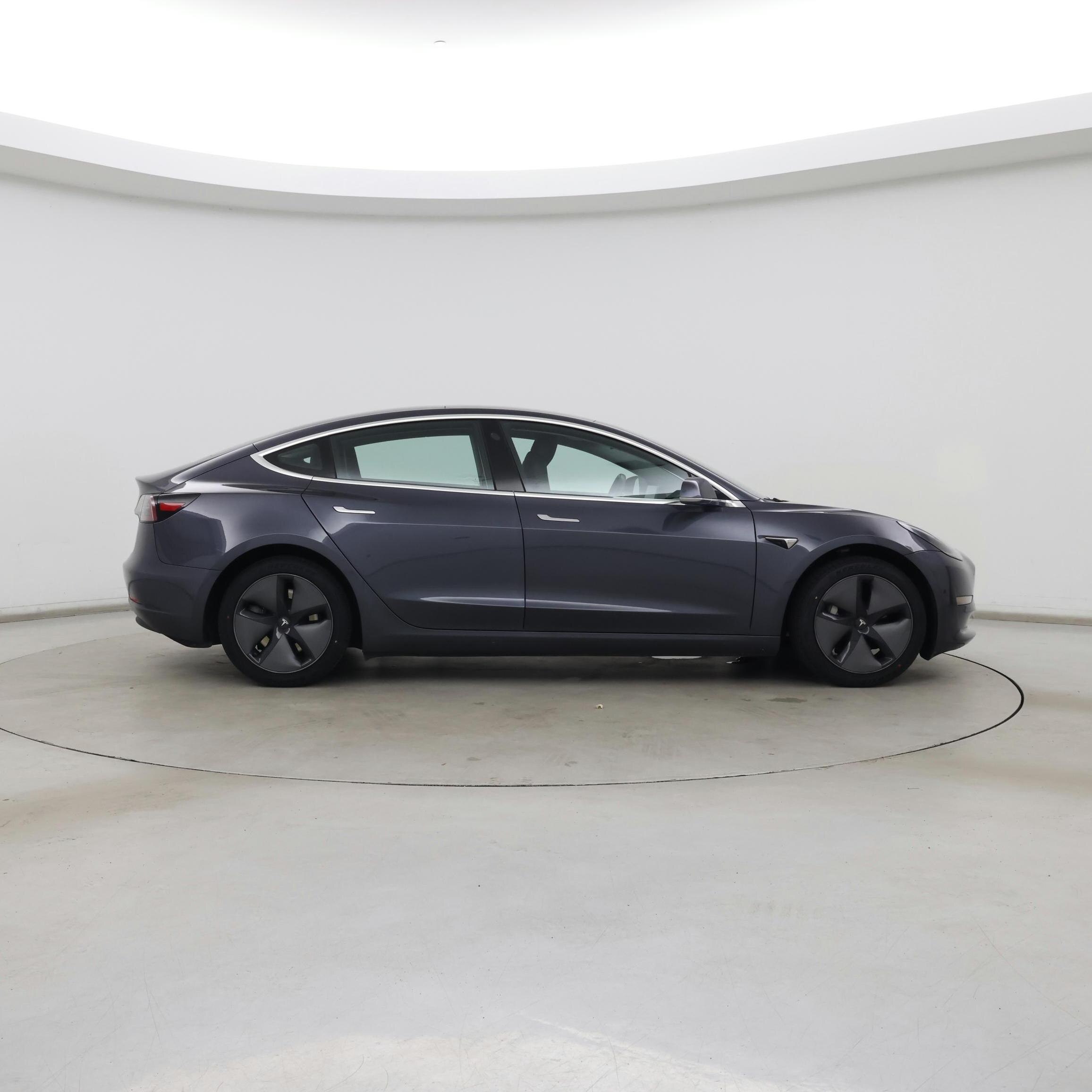 Thumbnail: 2019 Tesla Model 3 - 7