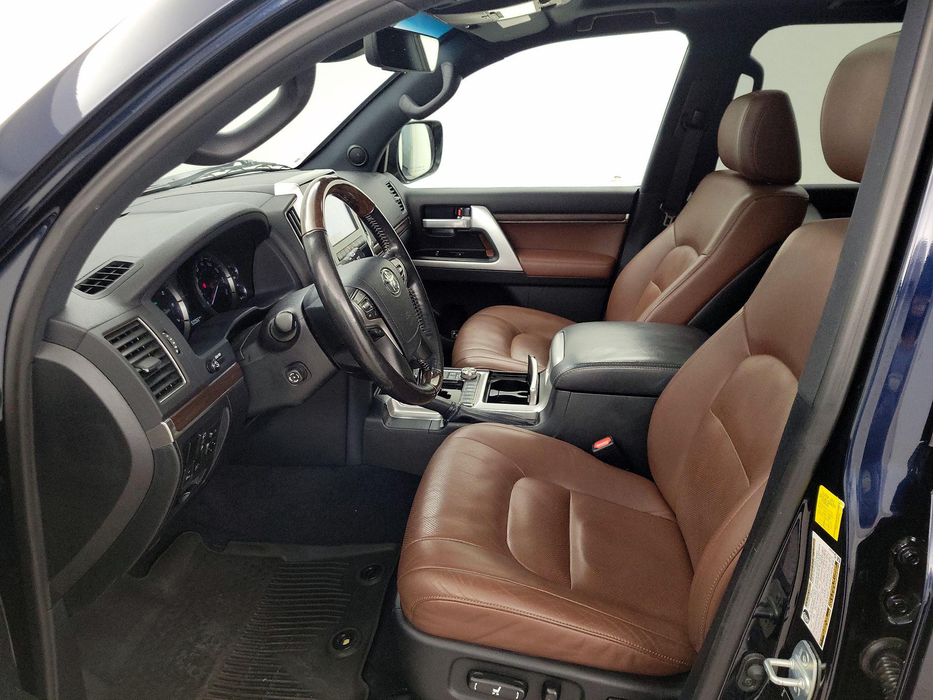 Thumbnail: 2018 Toyota Land Cruiser - 11