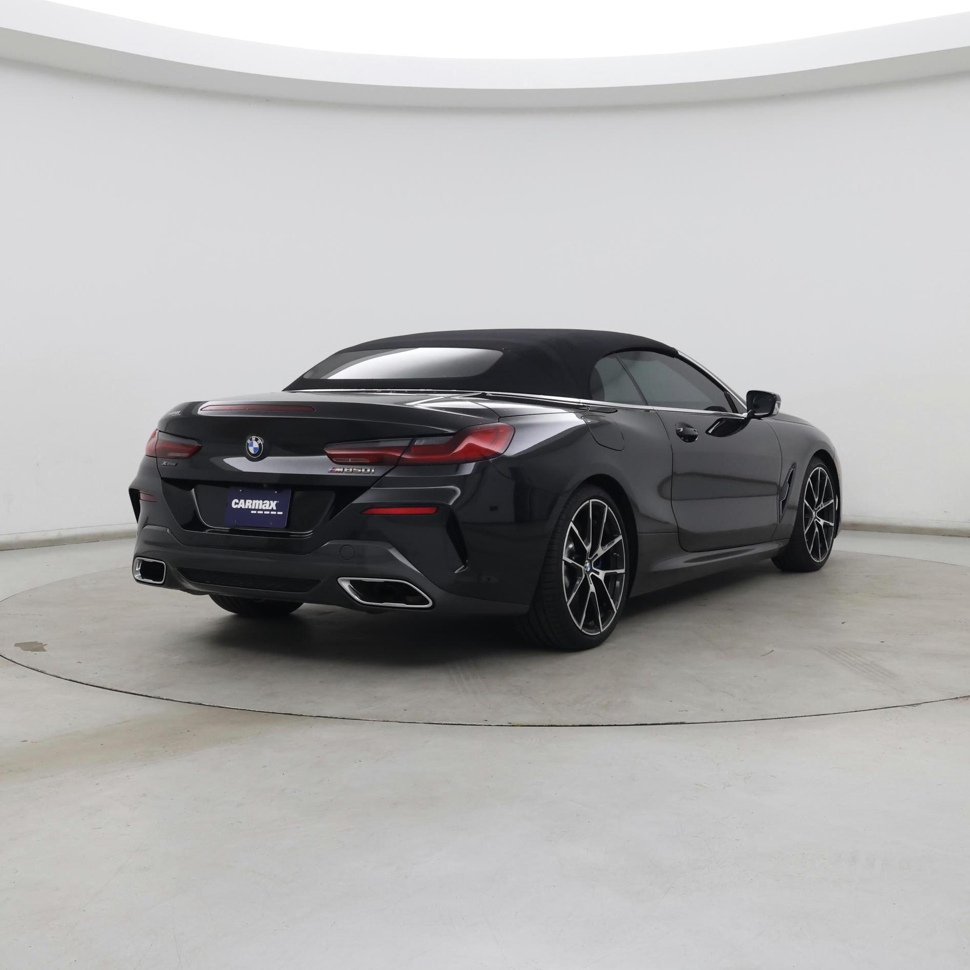 Thumbnail: 2019 BMW 8 Series - 8