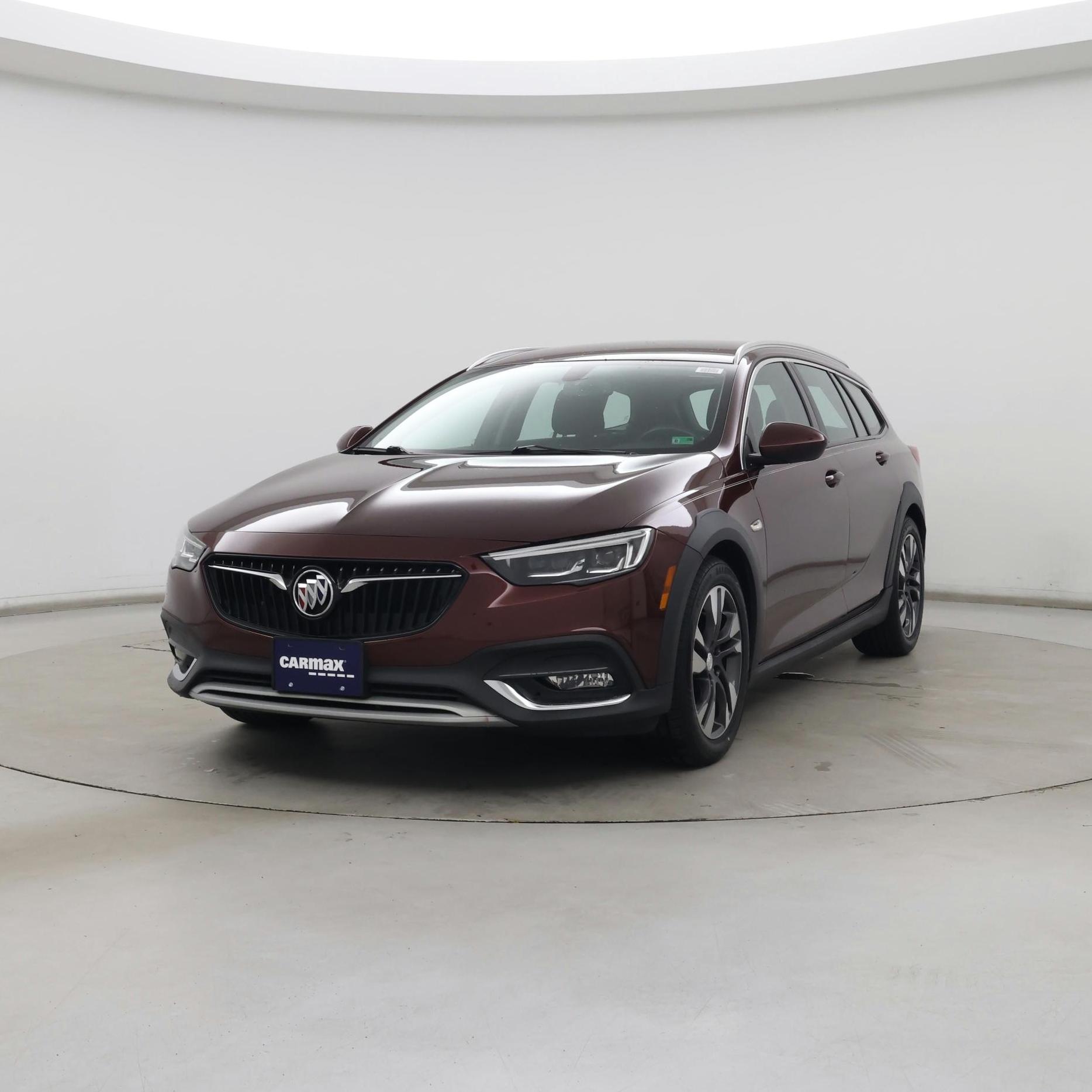 Thumbnail: 2018 Buick Regal - 4