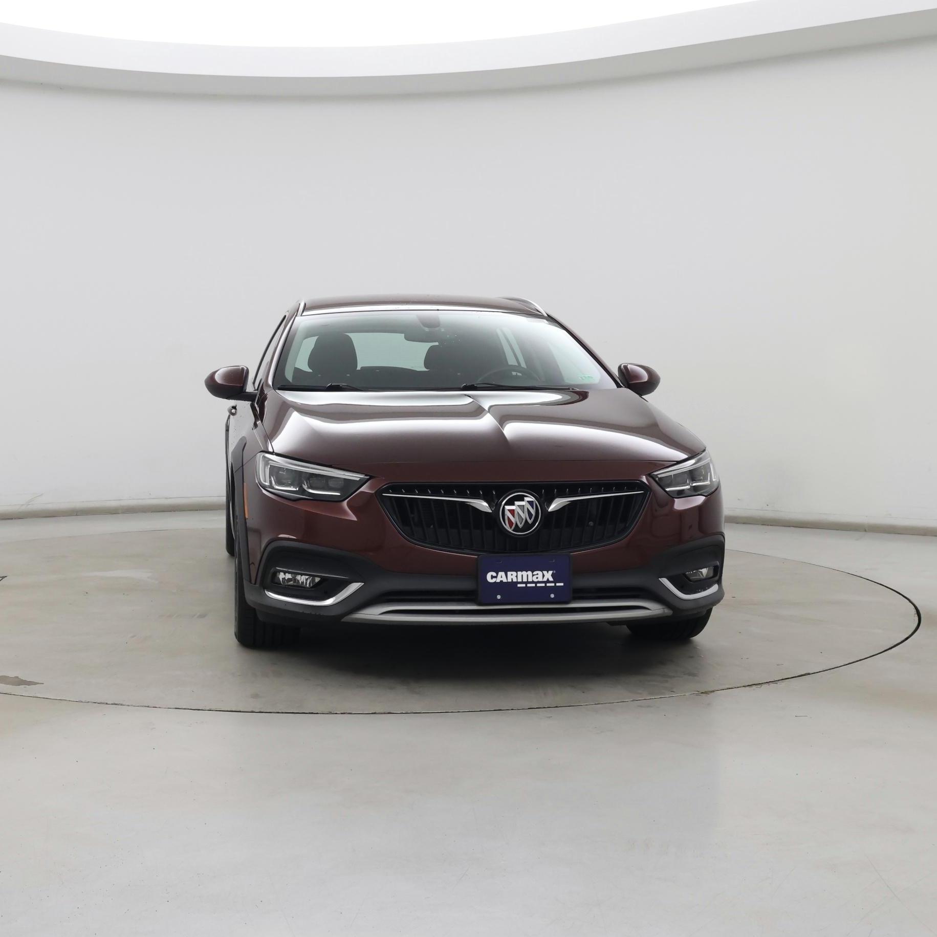Thumbnail: 2018 Buick Regal - 5