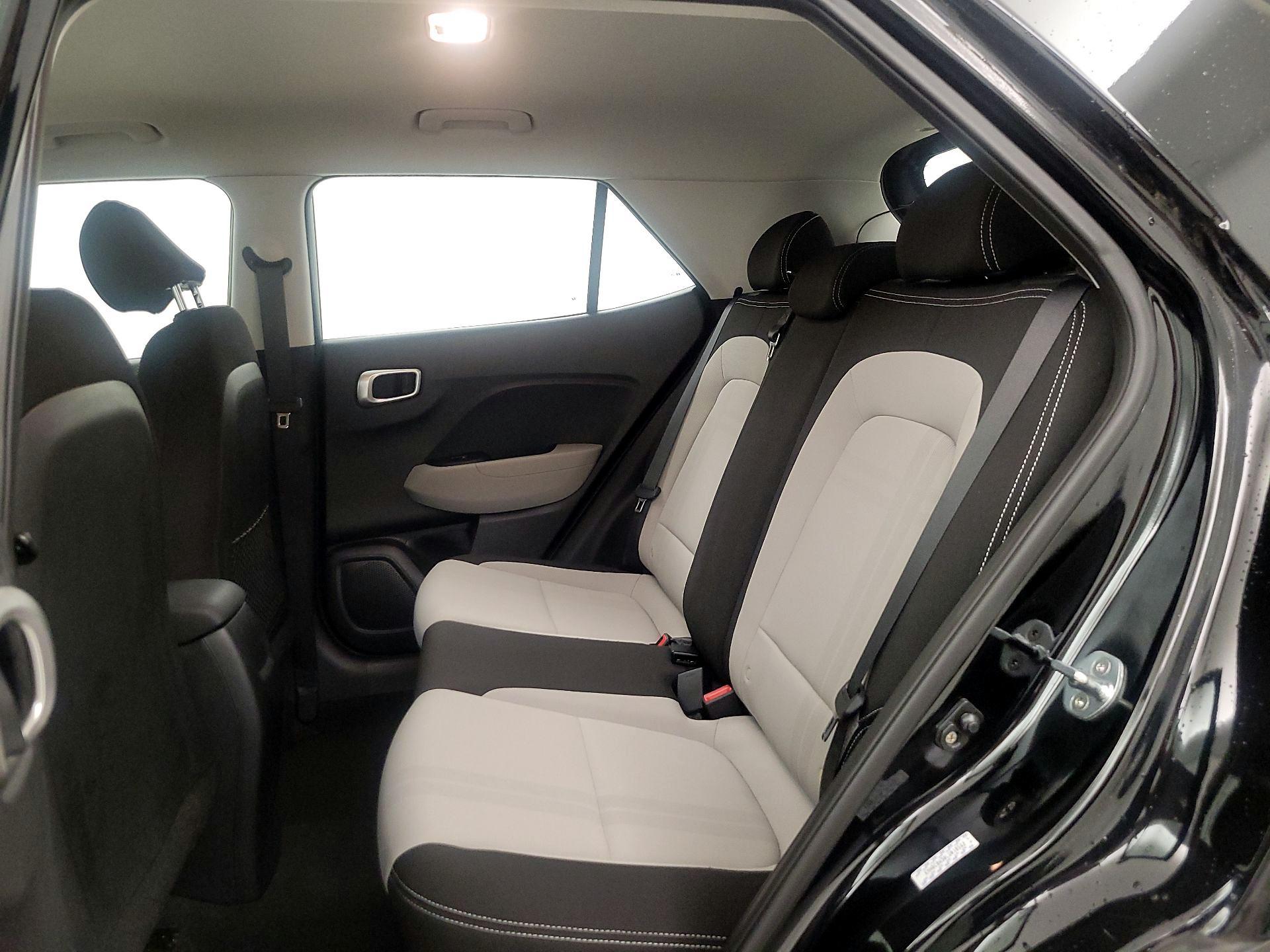 Thumbnail: 2020 Hyundai Venue - 19