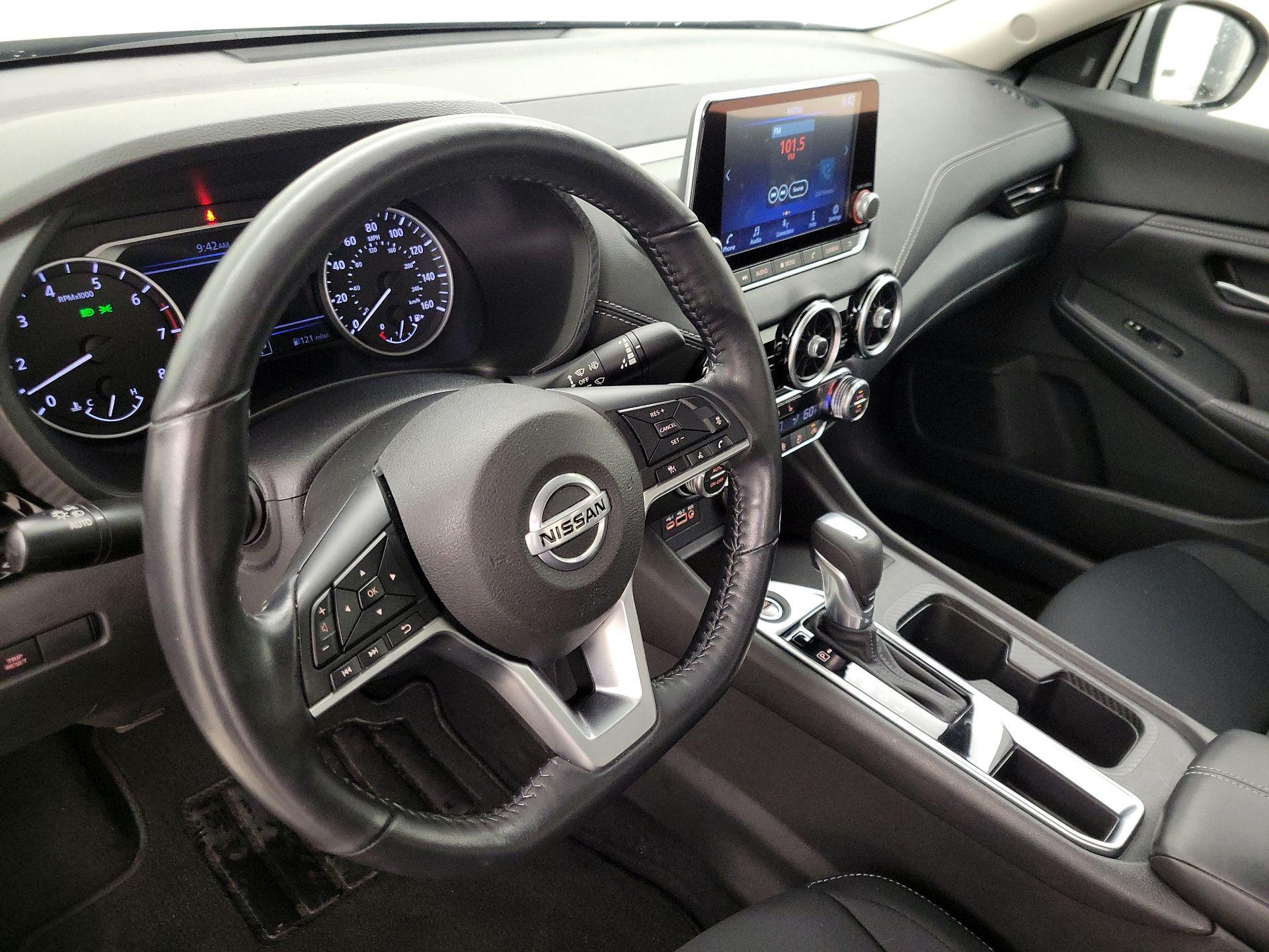 Thumbnail: 2022 Nissan Sentra - 9