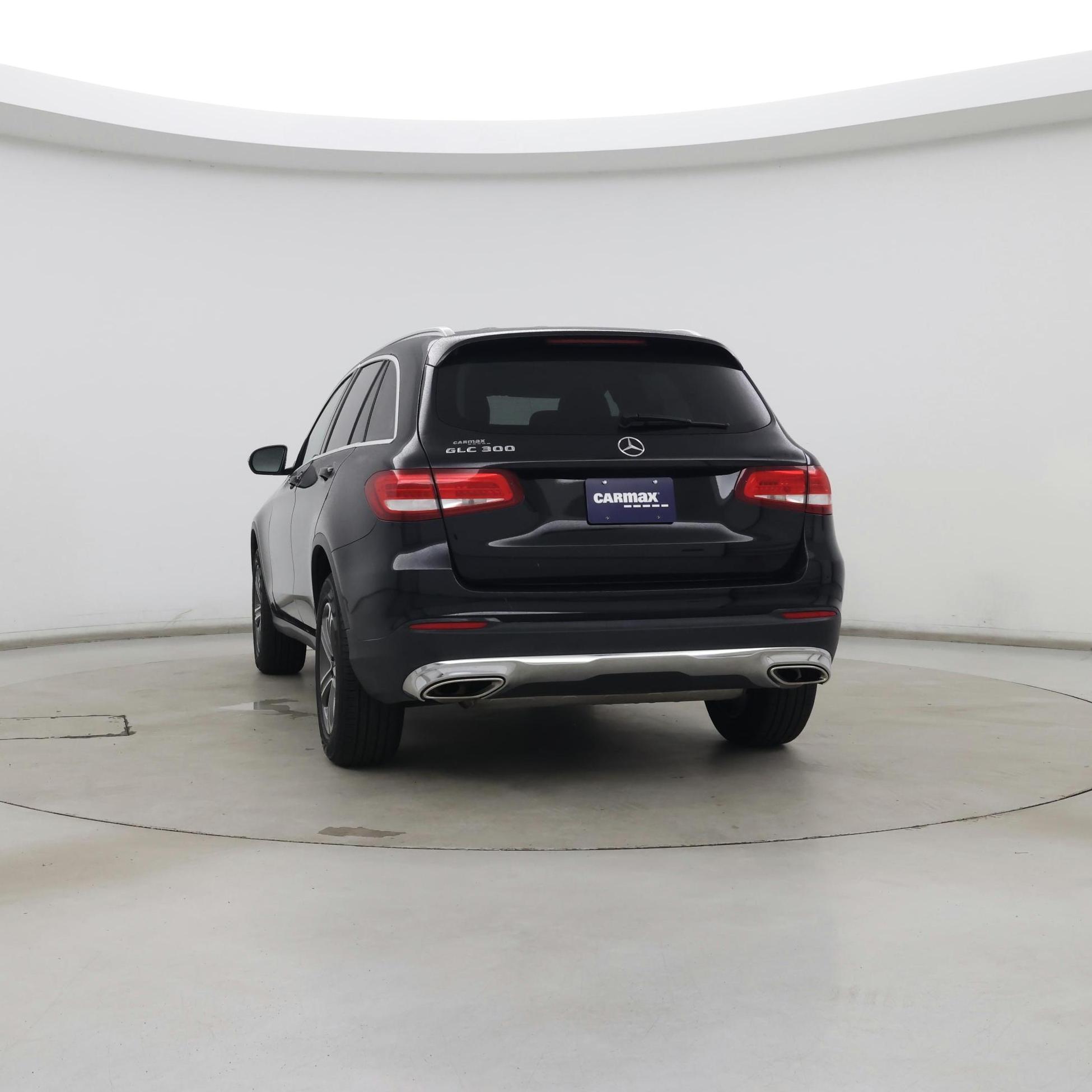 Thumbnail: 2016 Mercedes-Benz GLC - 6