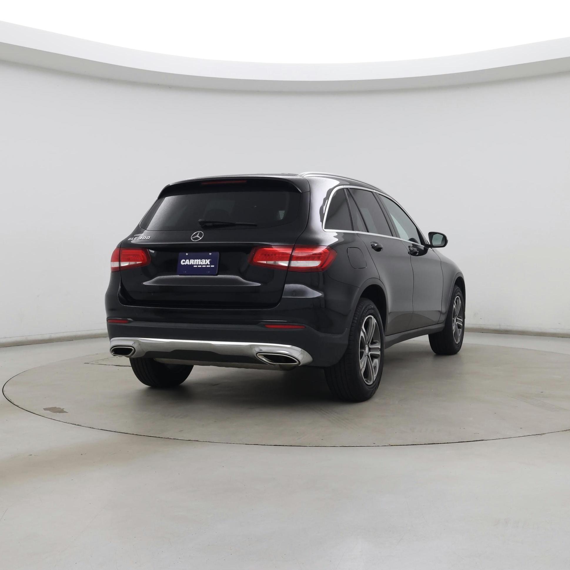 Thumbnail: 2016 Mercedes-Benz GLC - 8