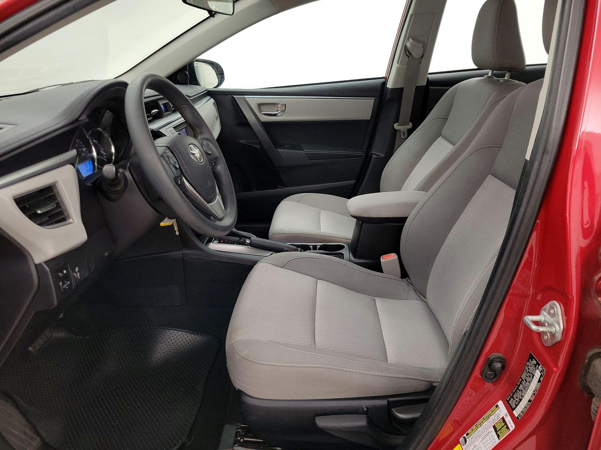 Thumbnail: 2015 Toyota Corolla - 11