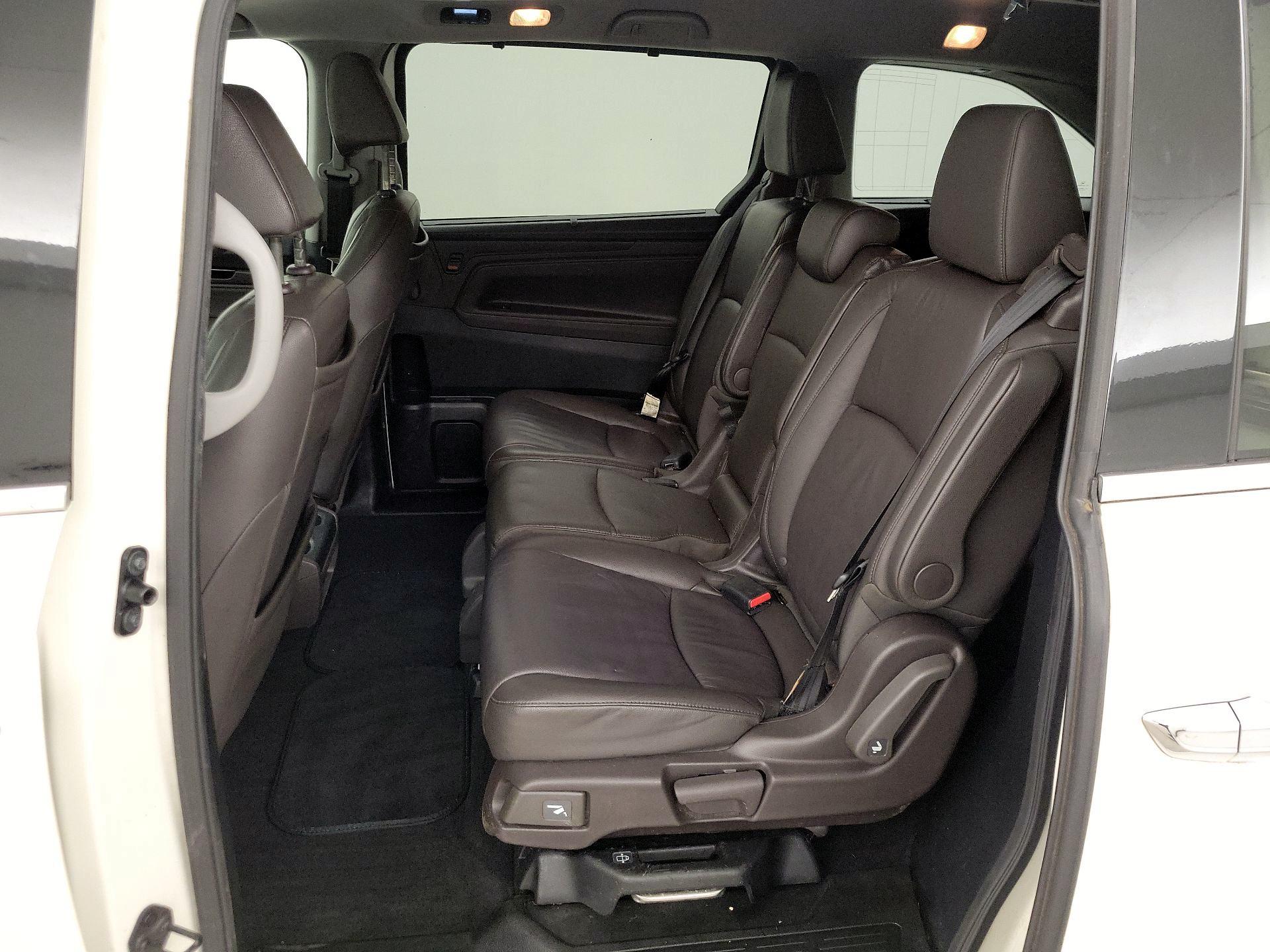 Thumbnail: 2019 Honda Odyssey - 20