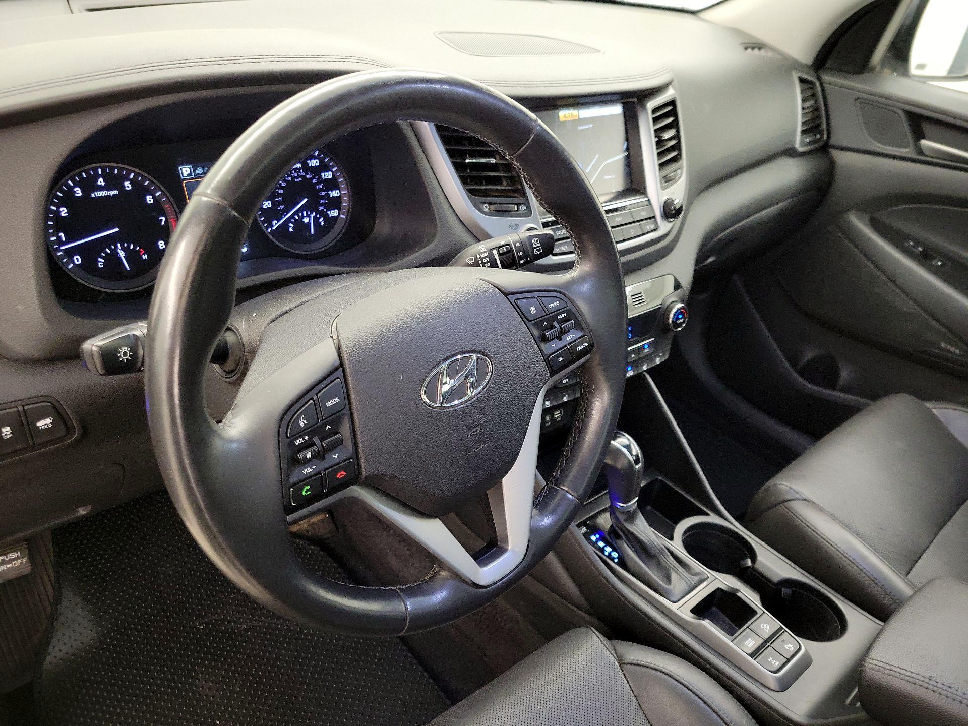 Thumbnail: 2018 Hyundai Tucson - 9