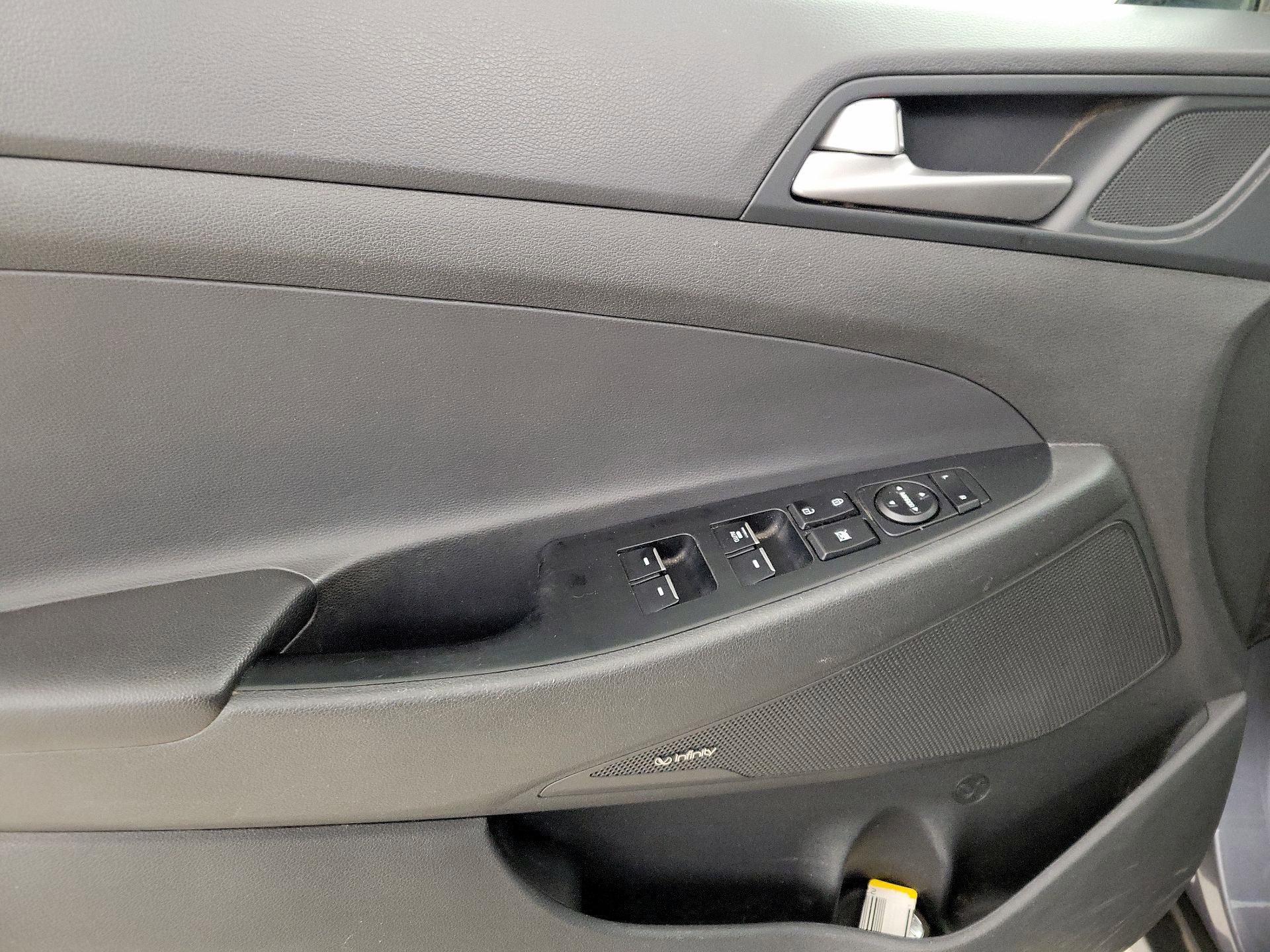 Thumbnail: 2018 Hyundai Tucson - 12