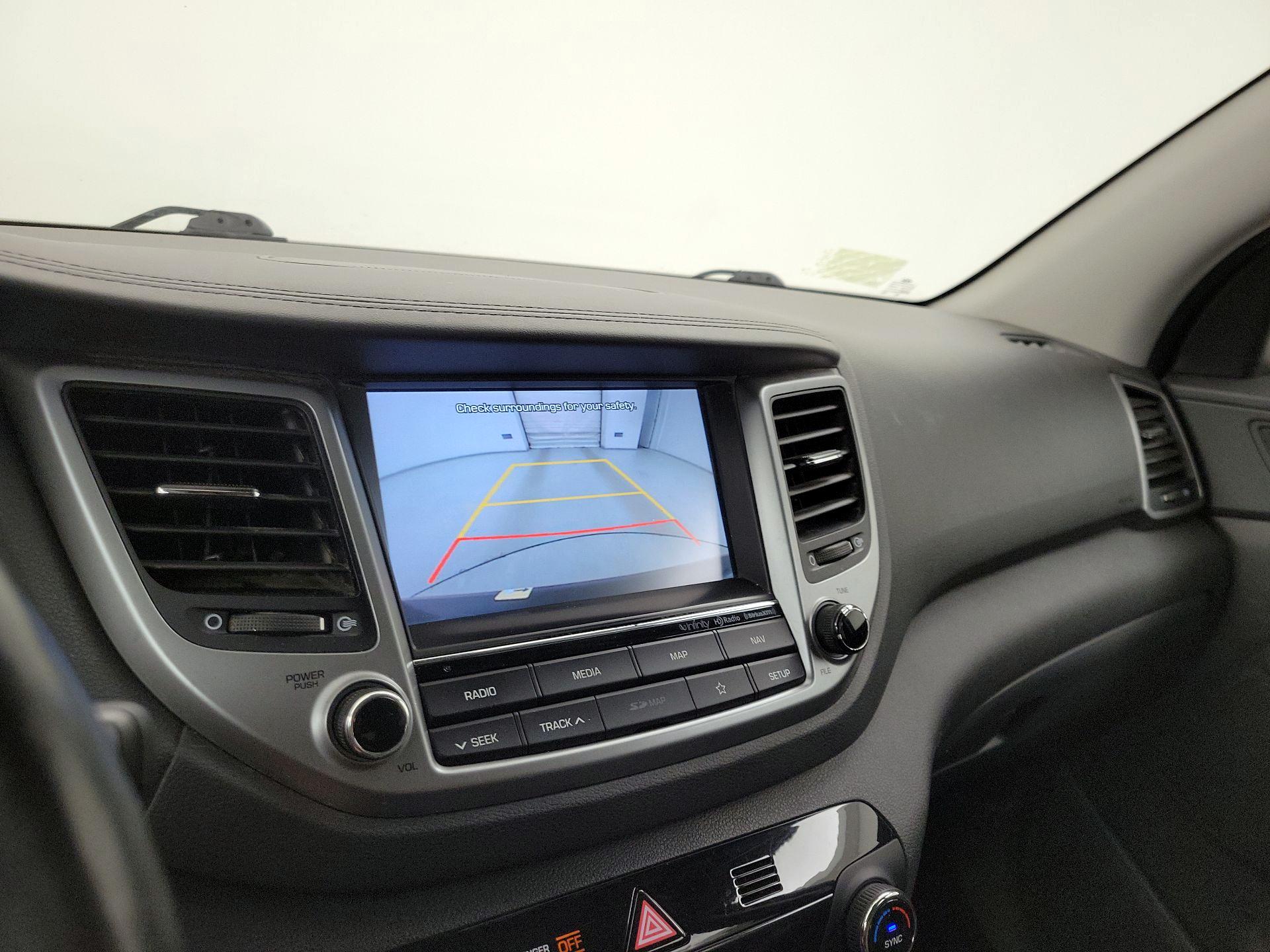 Thumbnail: 2018 Hyundai Tucson - 15