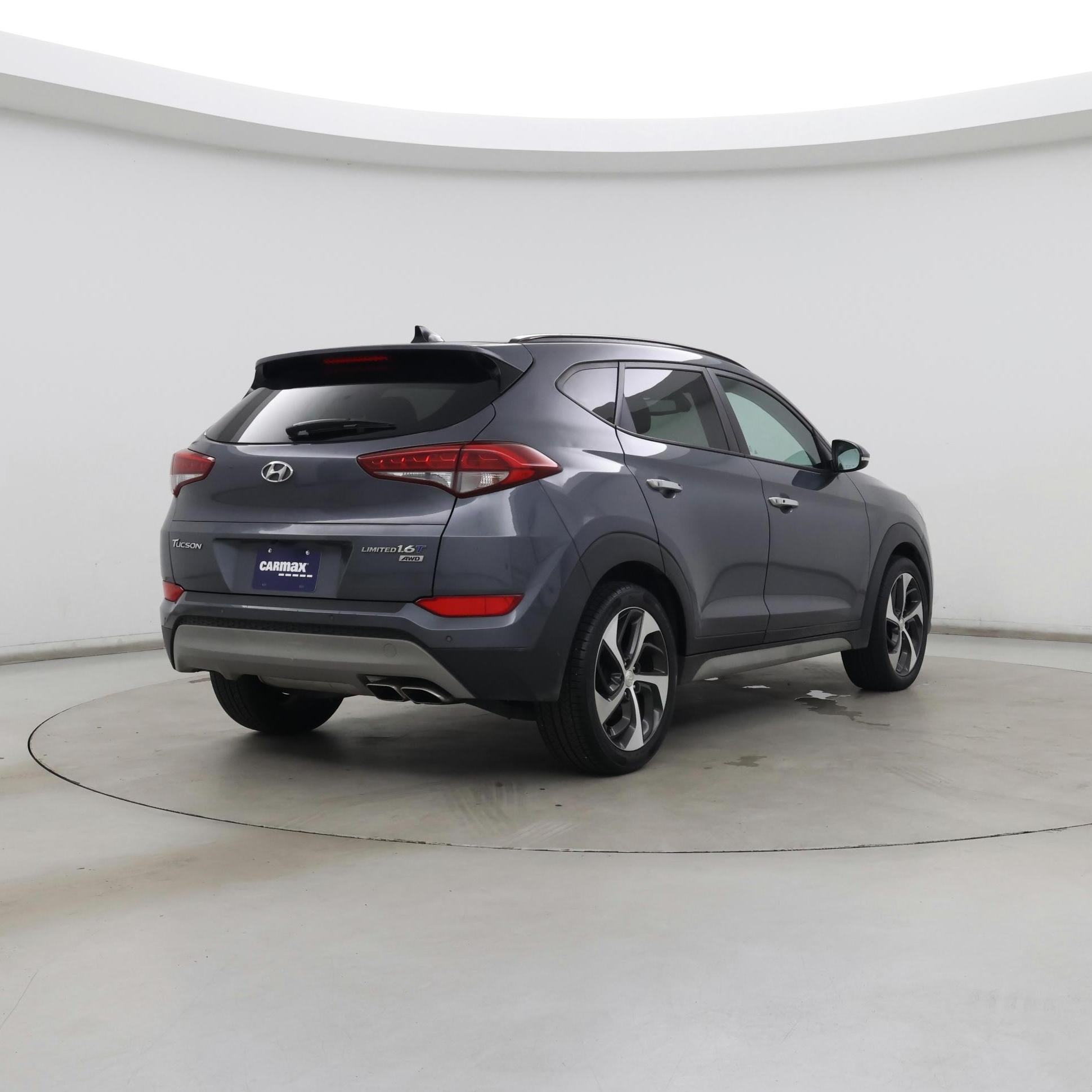 Thumbnail: 2018 Hyundai Tucson - 8