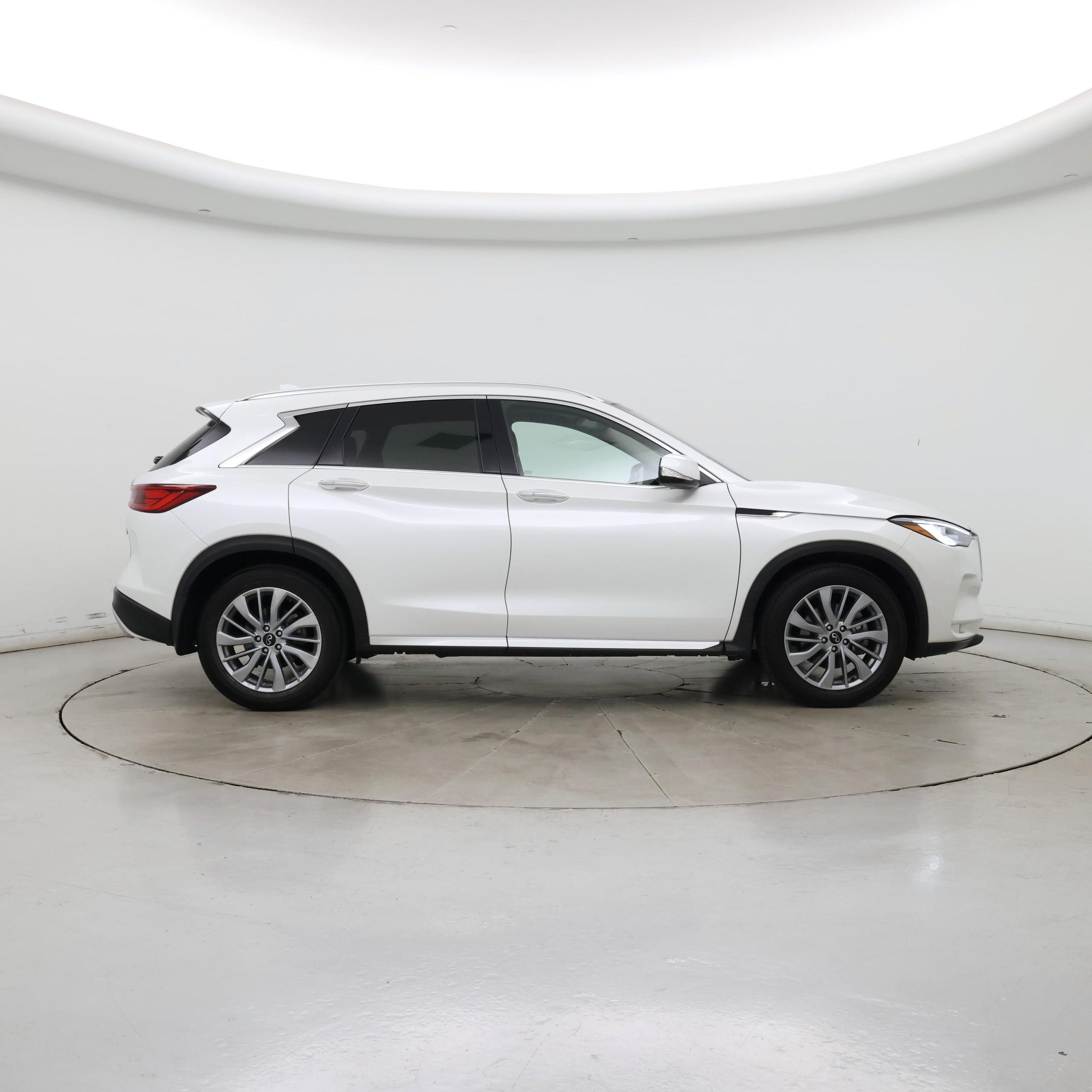 Thumbnail: 2023 INFINITI QX50 - 7