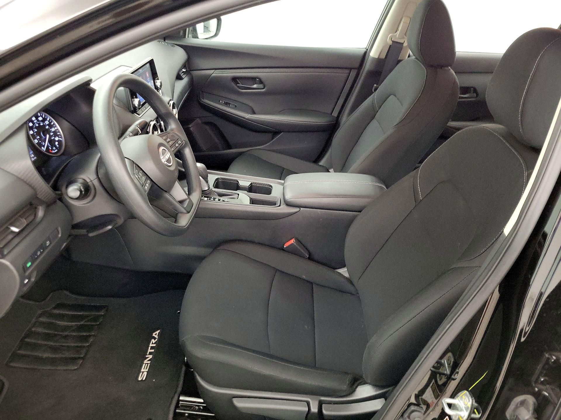 Thumbnail: 2024 Nissan Sentra - 11