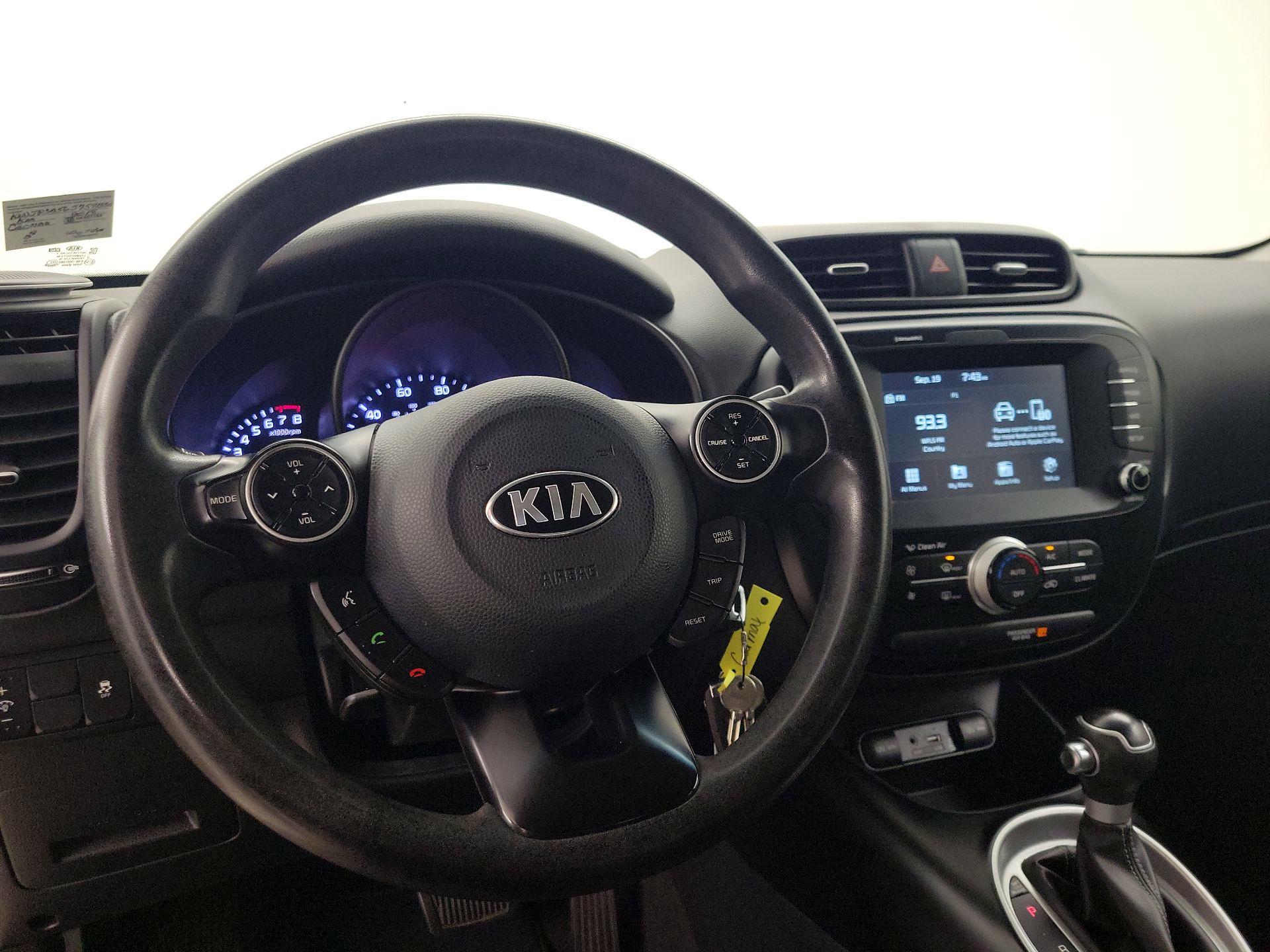 Thumbnail: 2018 Kia Soul - 10